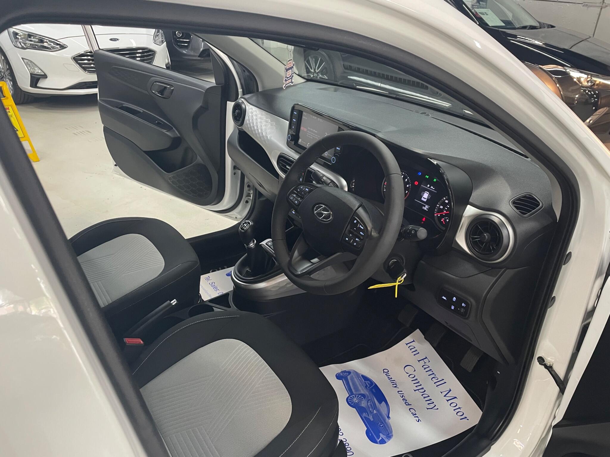 Hyundai I10 view 14