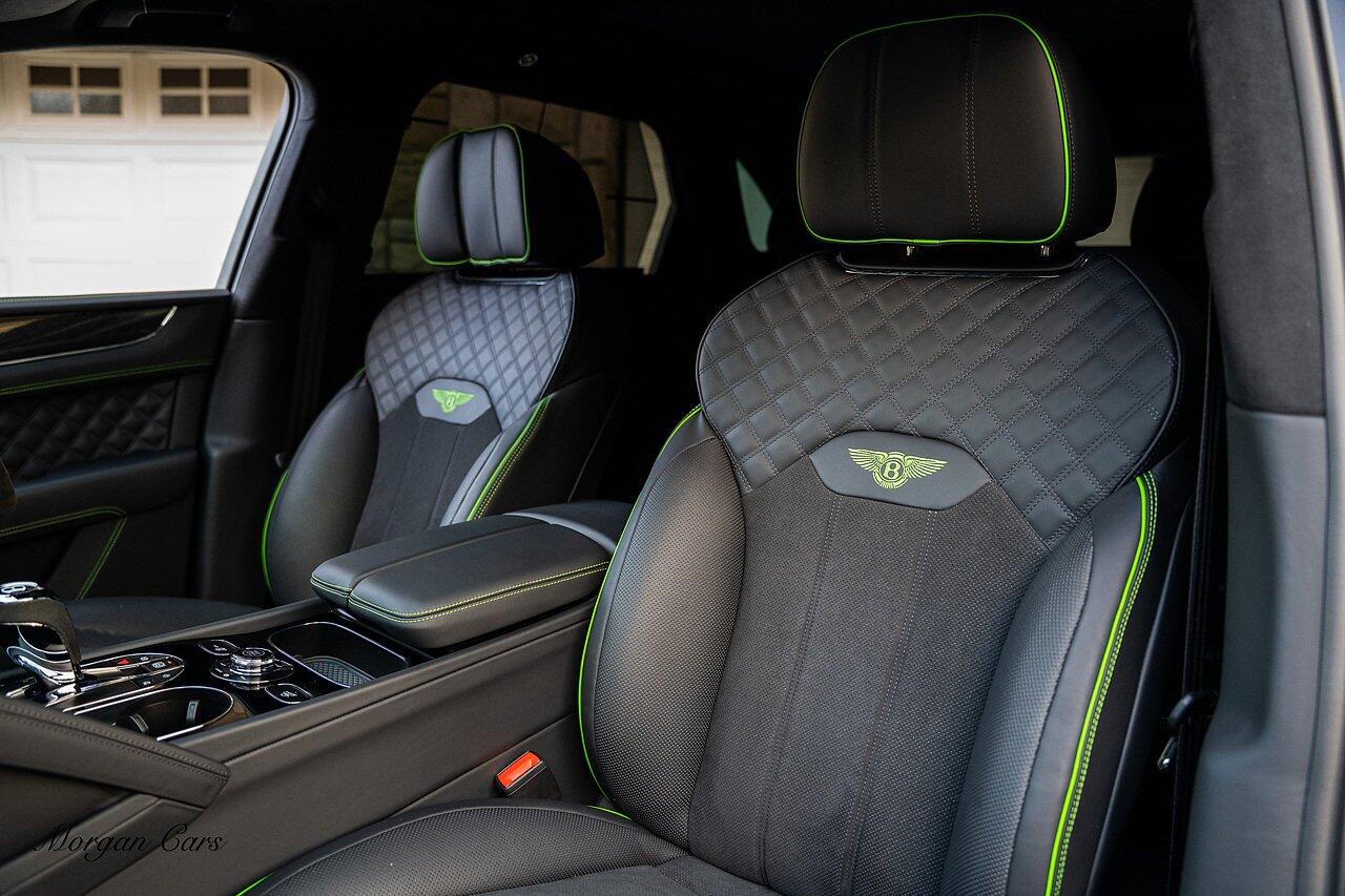Bentley Bentayga view 73
