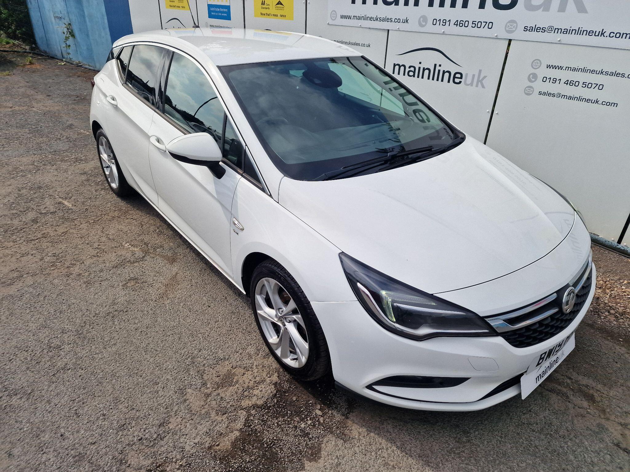 2019 Vauxhall Astra in White for sale