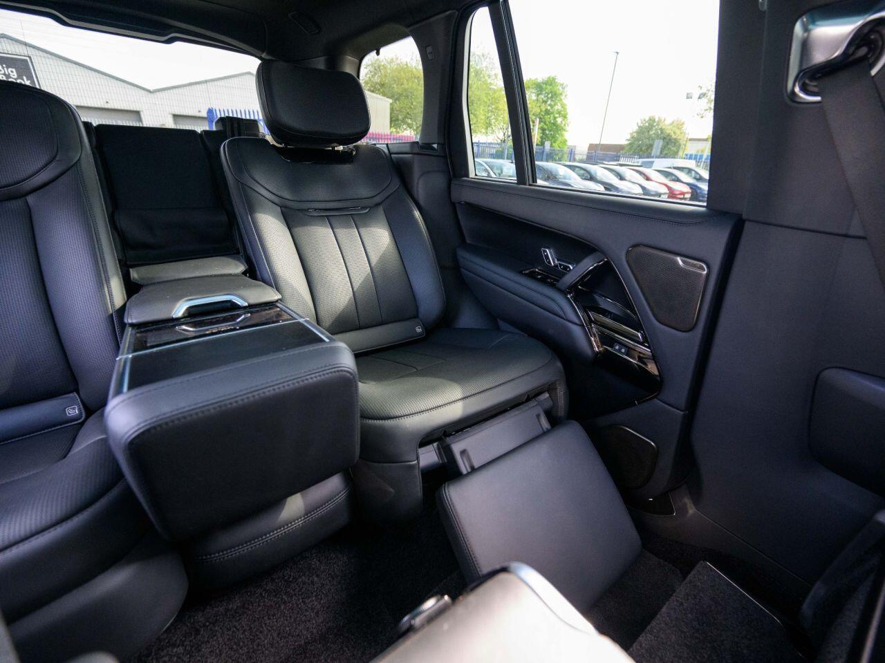 Land Rover Range Rover view 23