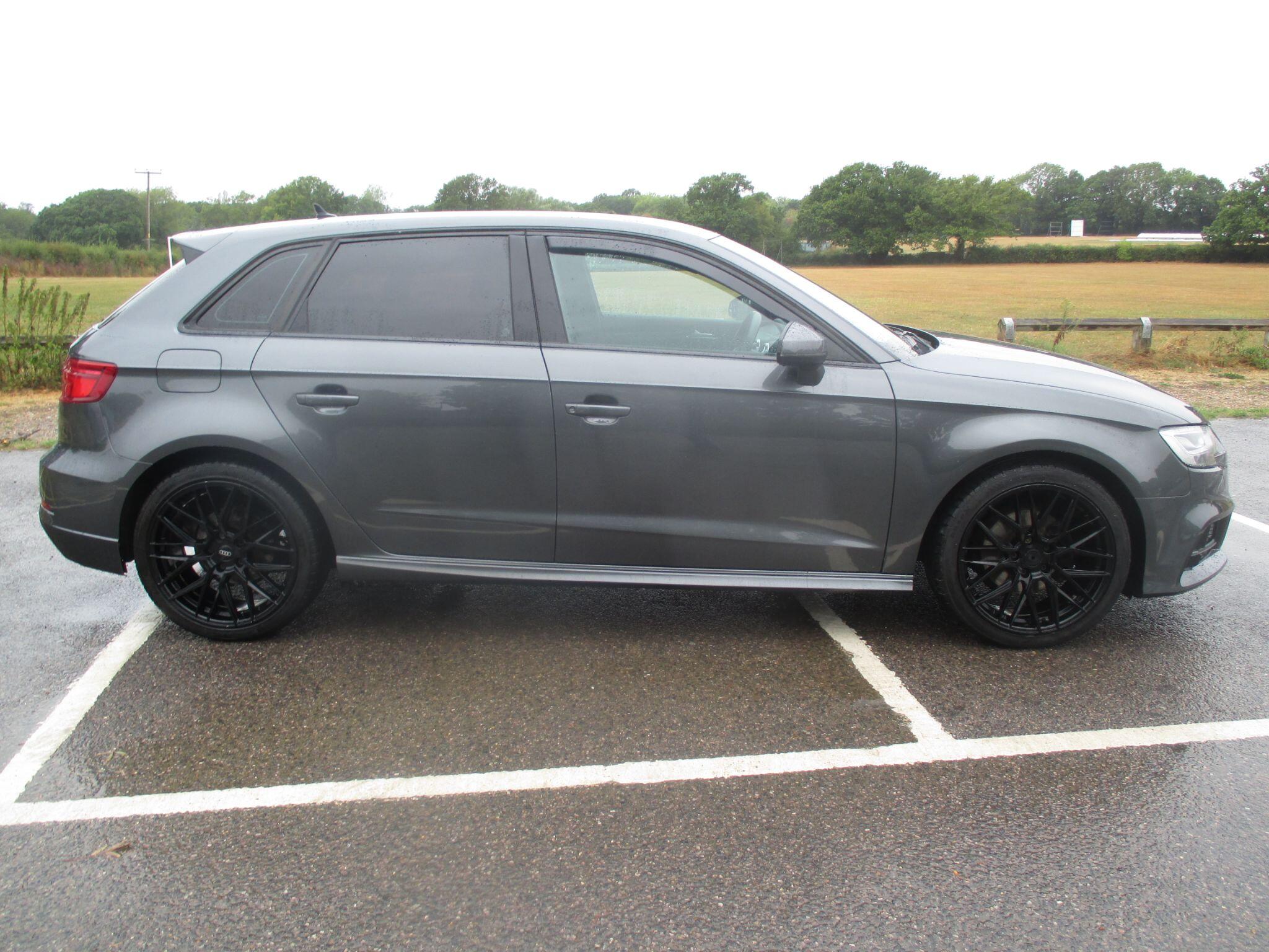 Audi A3 view 7