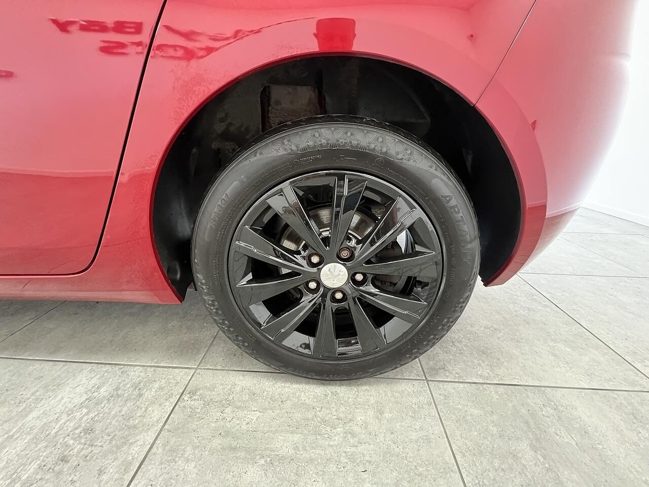 Peugeot 308 view 21