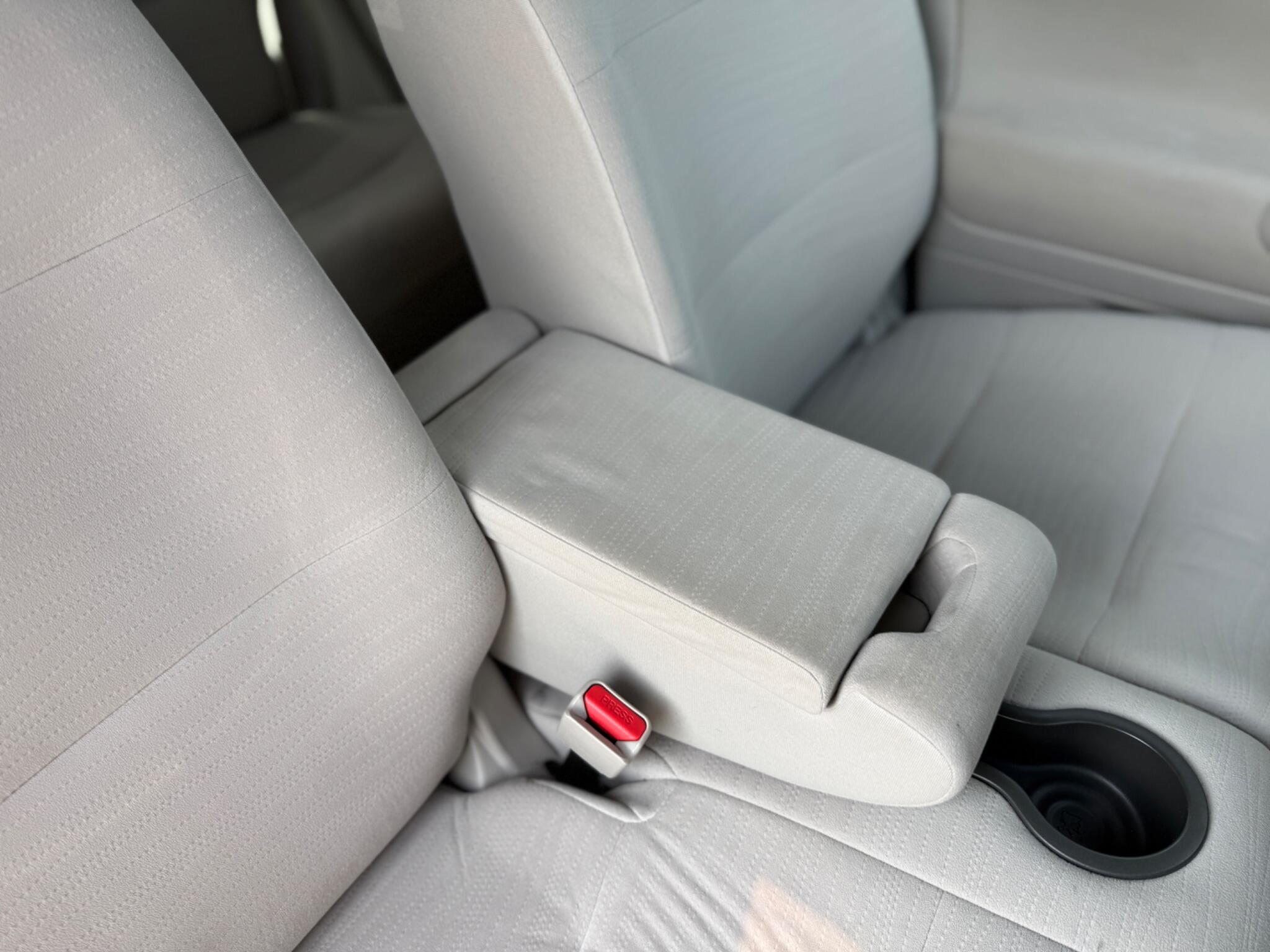 Nissan Cube view 24
