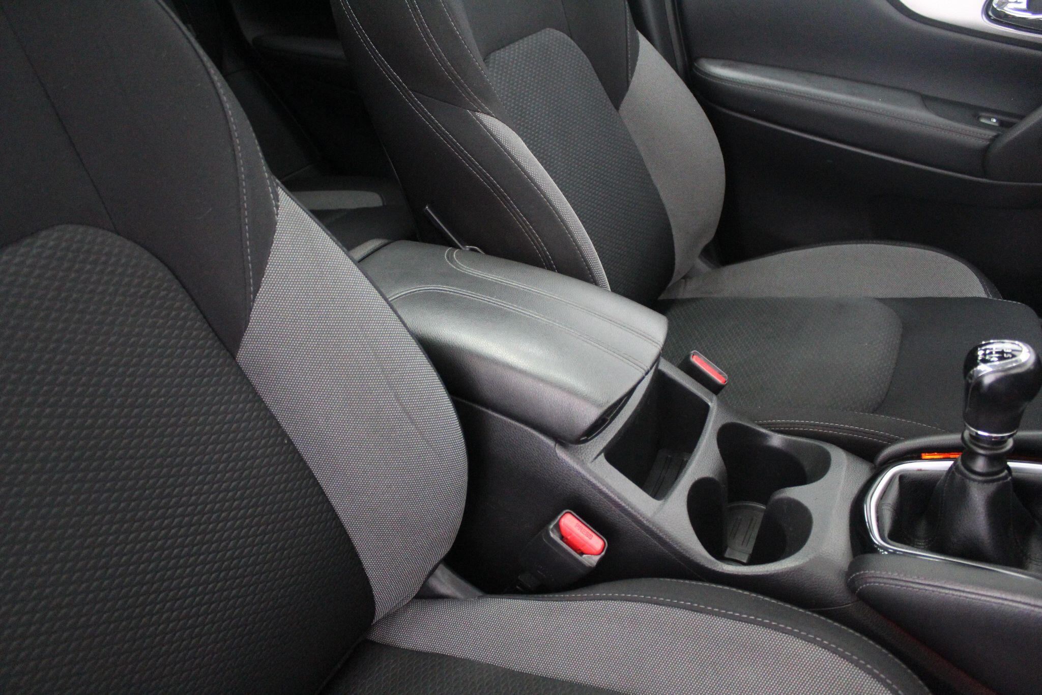Nissan Qashqai view 42
