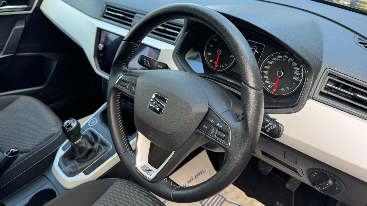 Seat Arona view 12