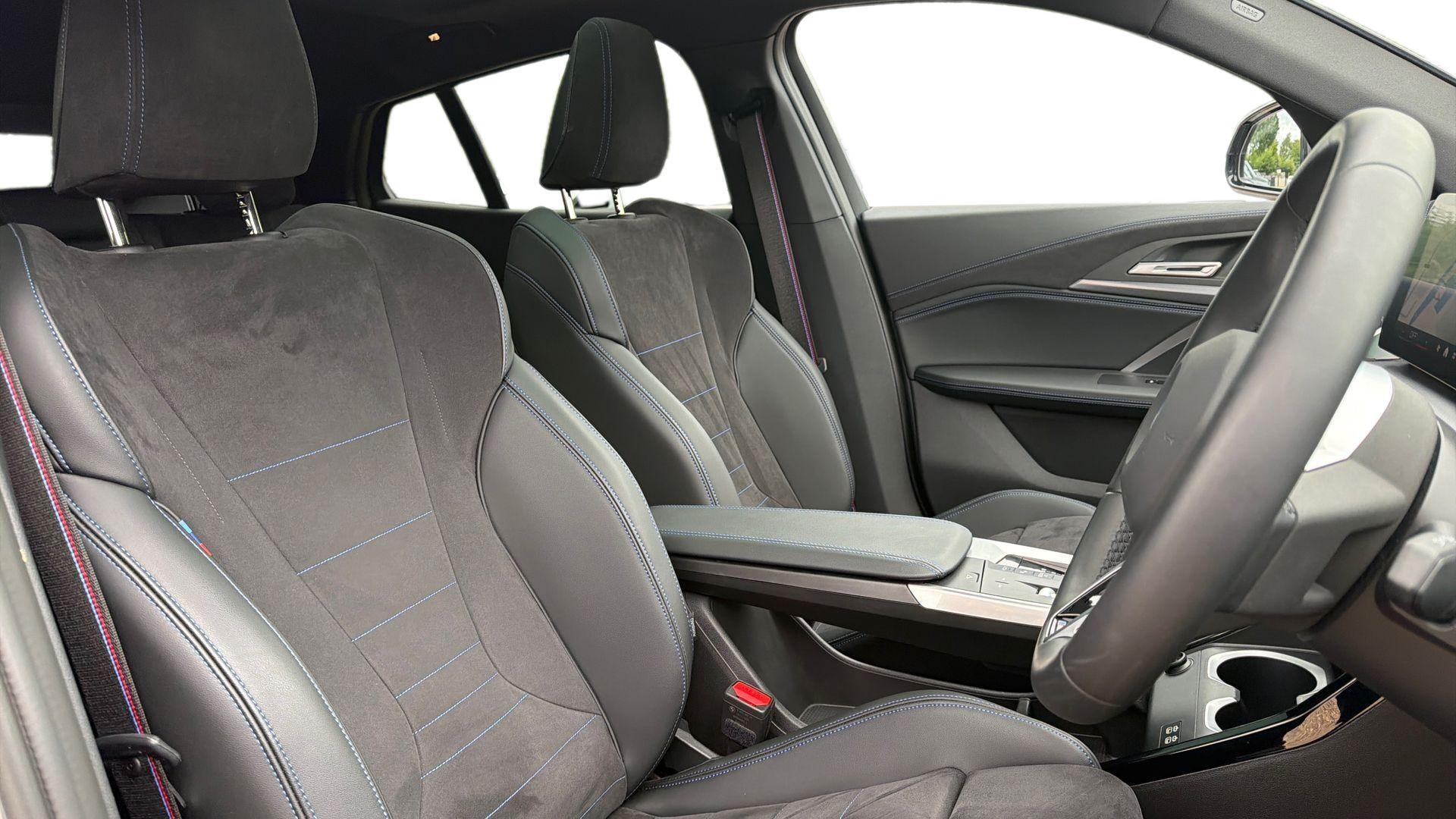 BMW Ix2 view 11
