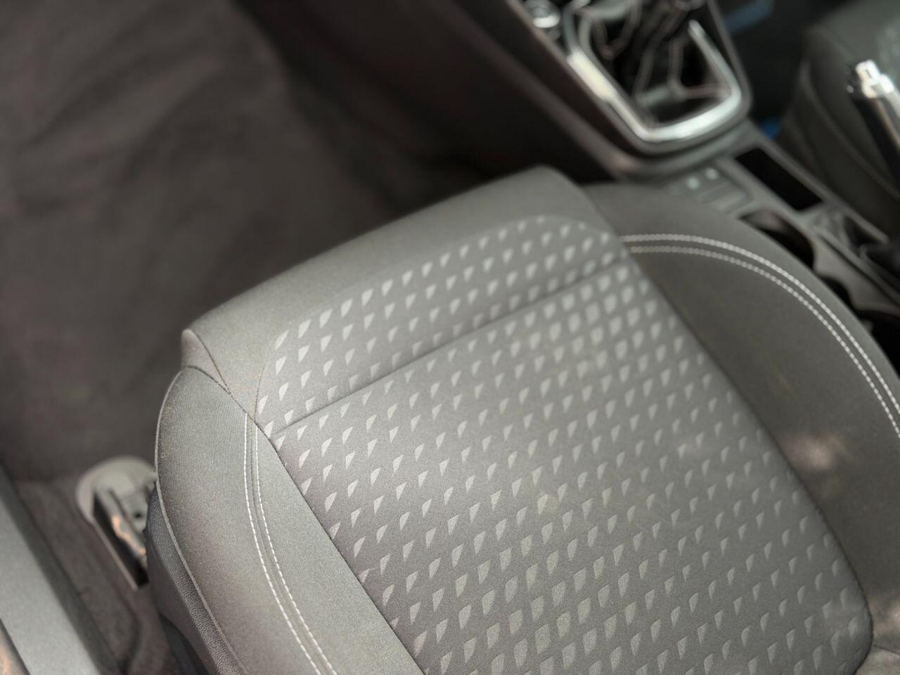 Ford Fiesta view 110