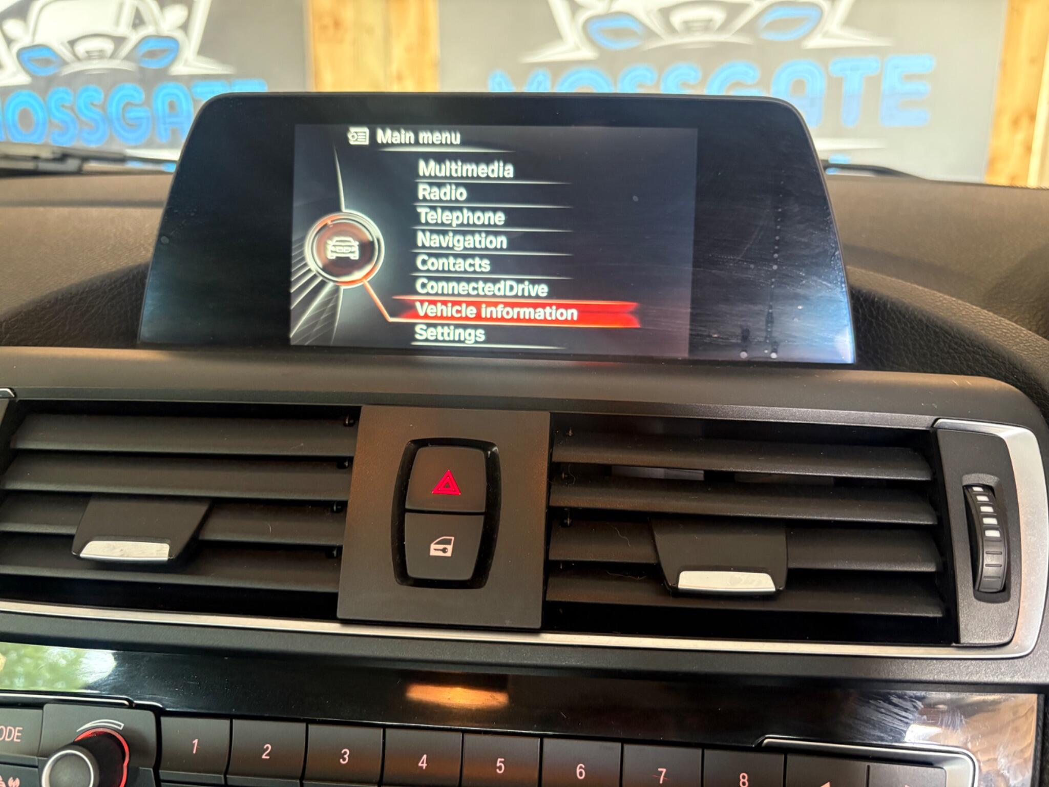 BMW 1 Series view 20