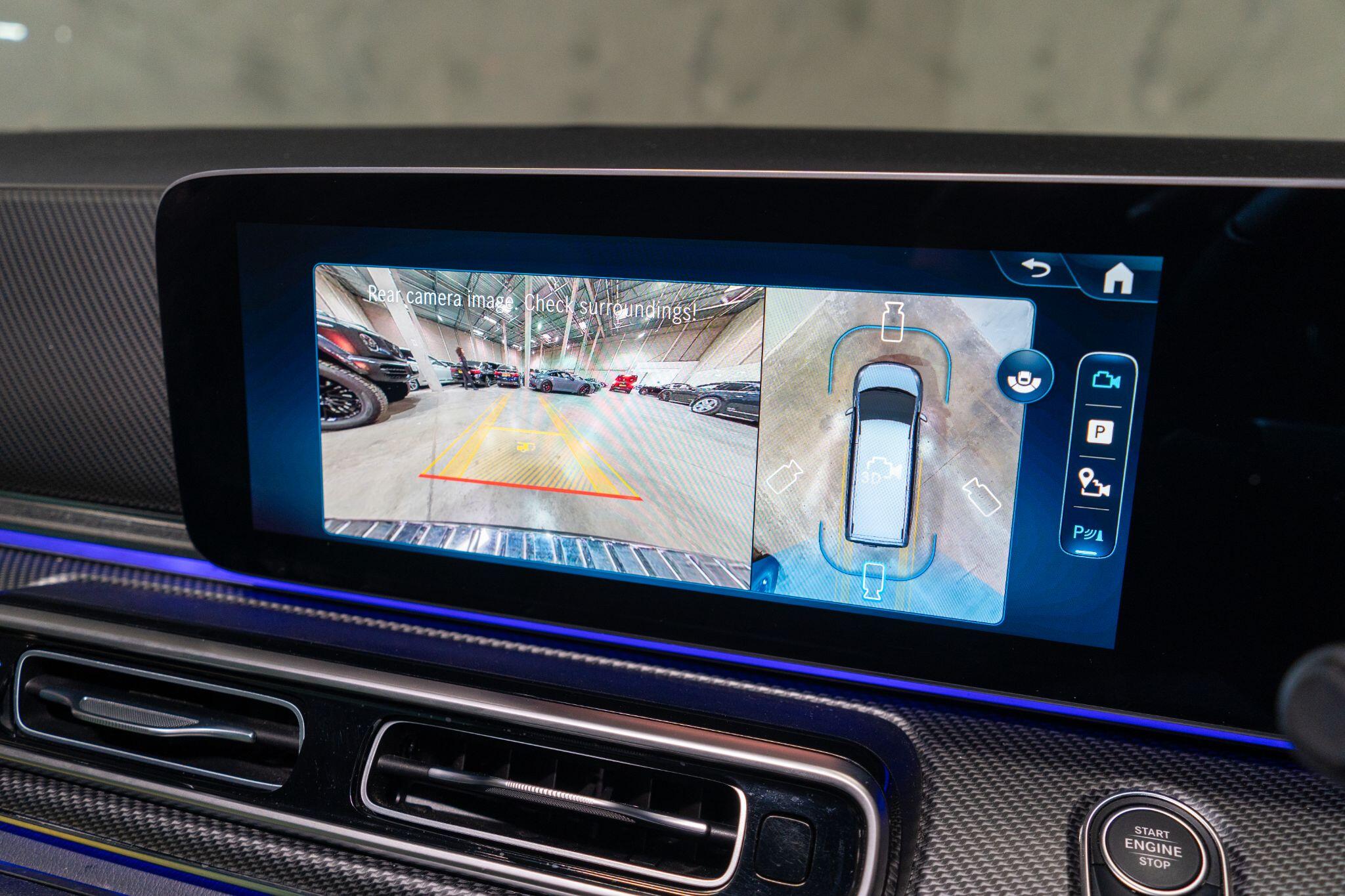 Mercedes-Benz V-Class view 23