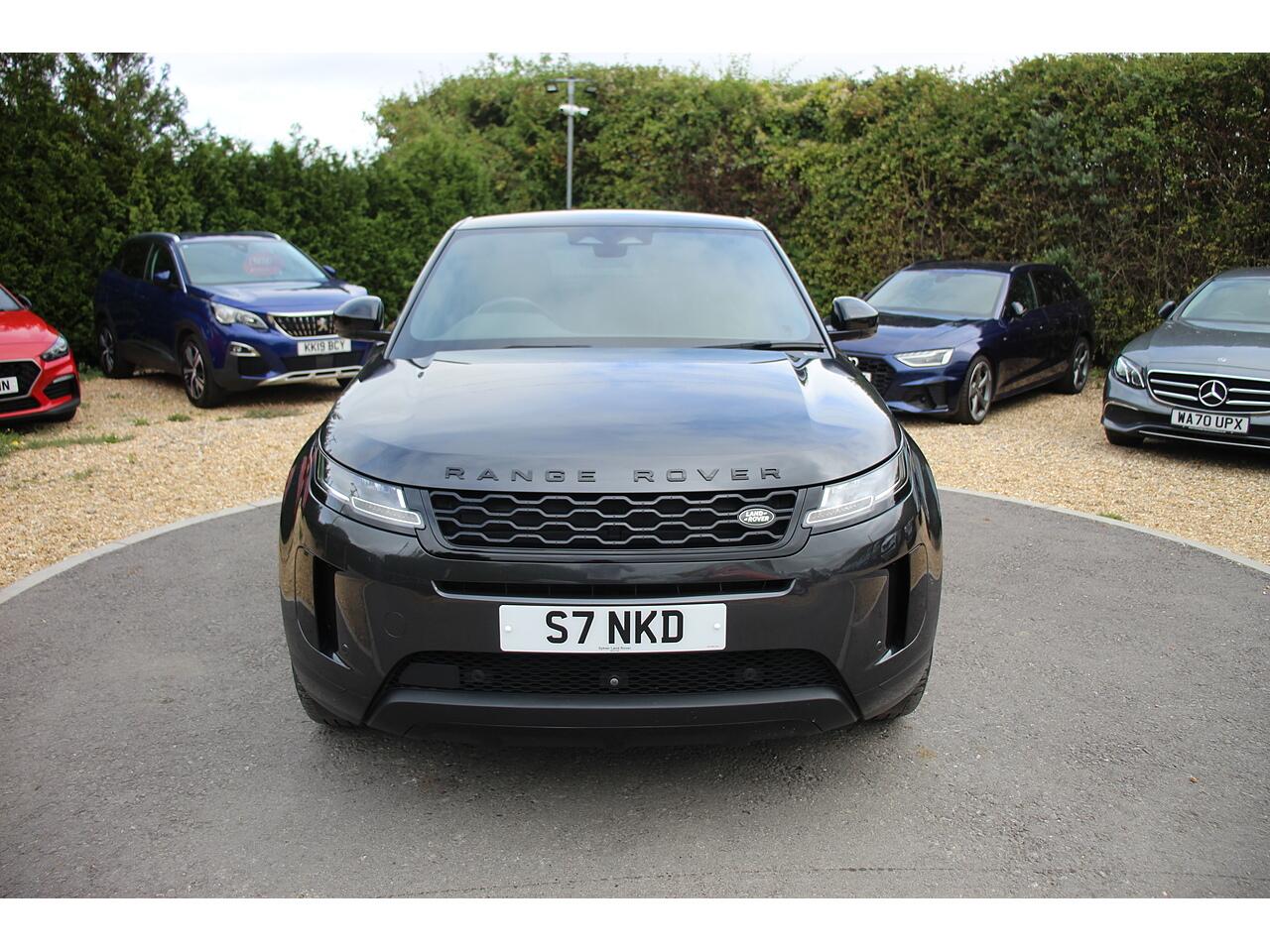Land Rover Range Rover Evoque view 3
