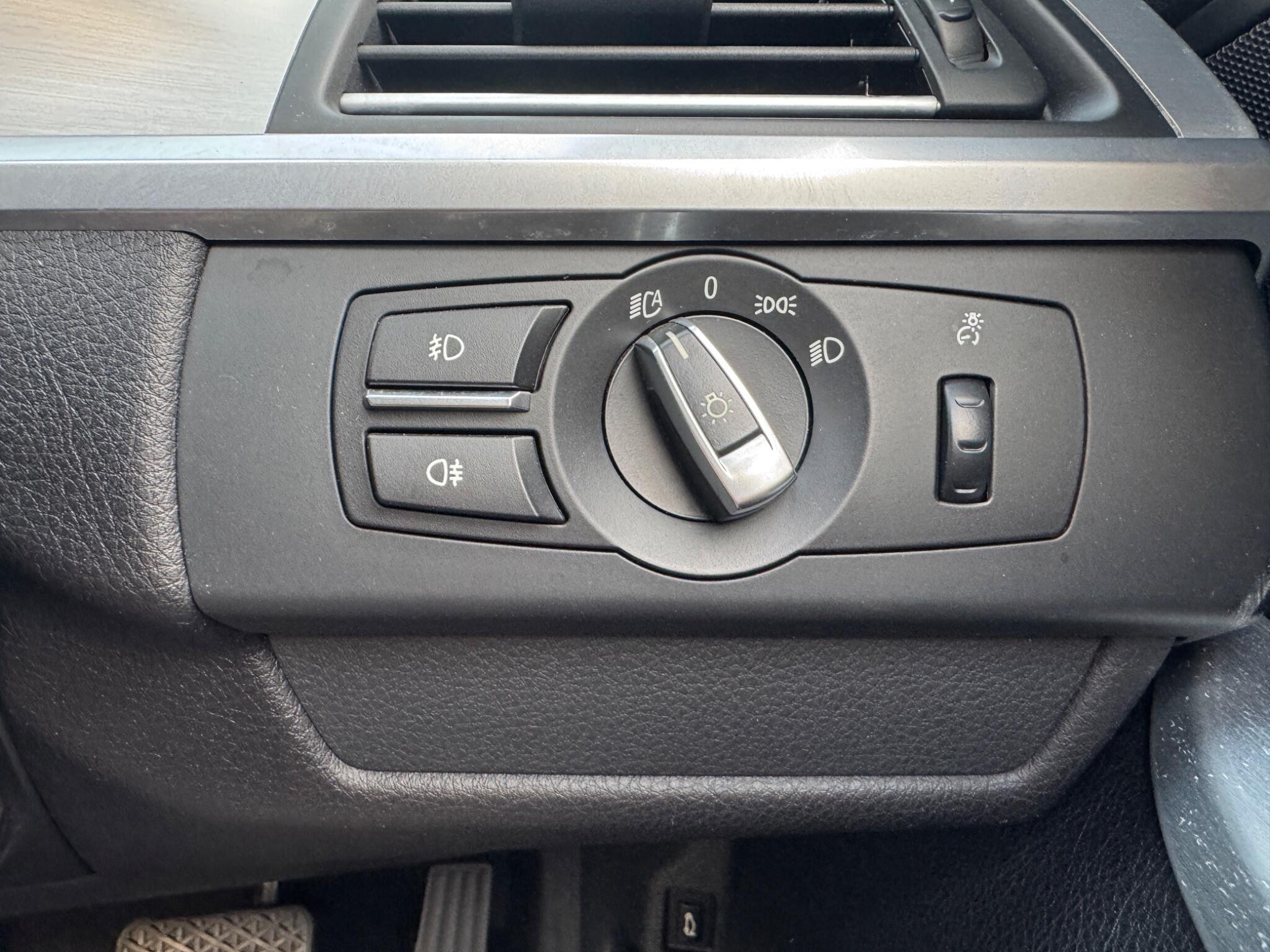 BMW 6 Series view 31