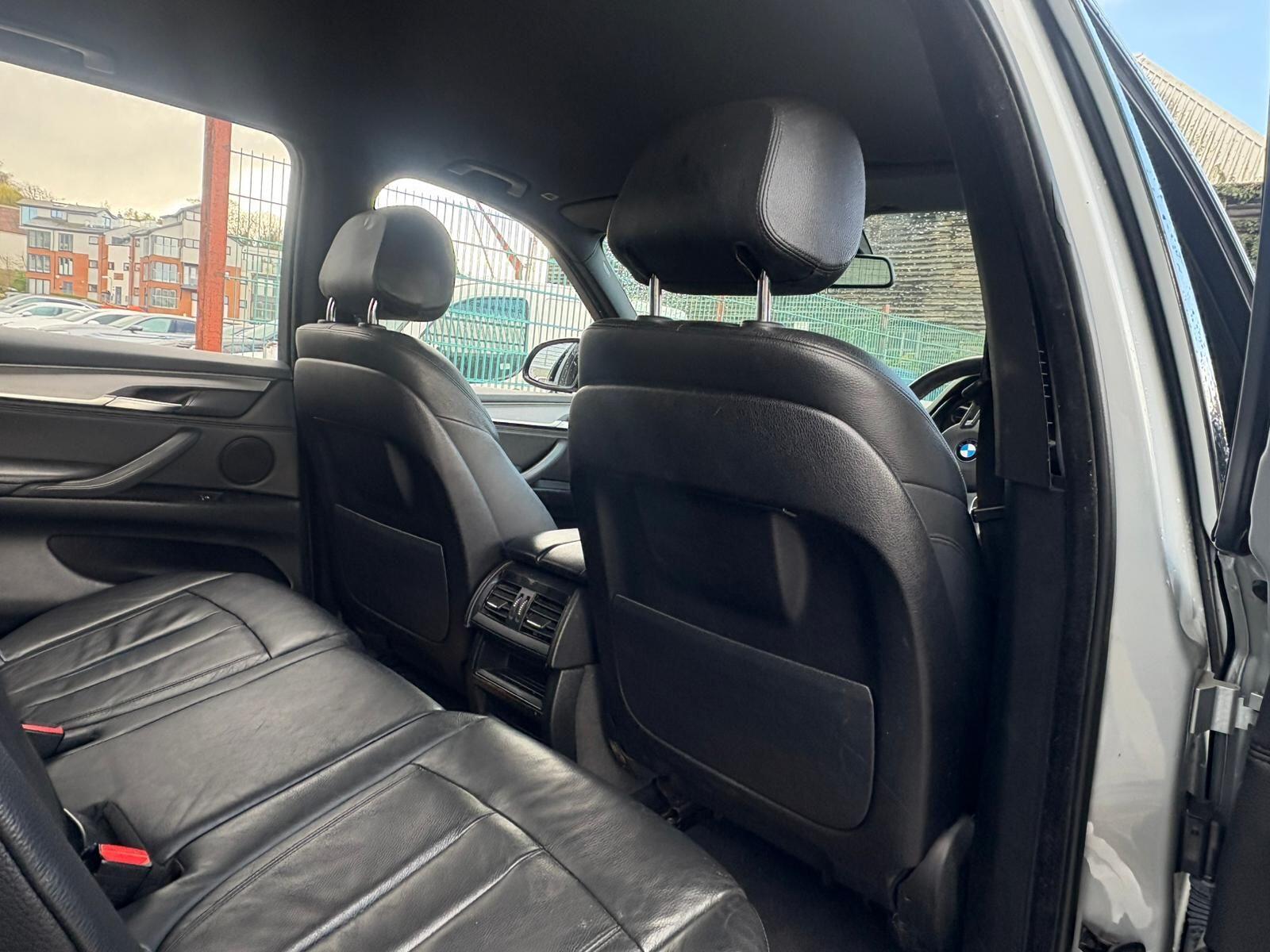 BMW X5 view 14