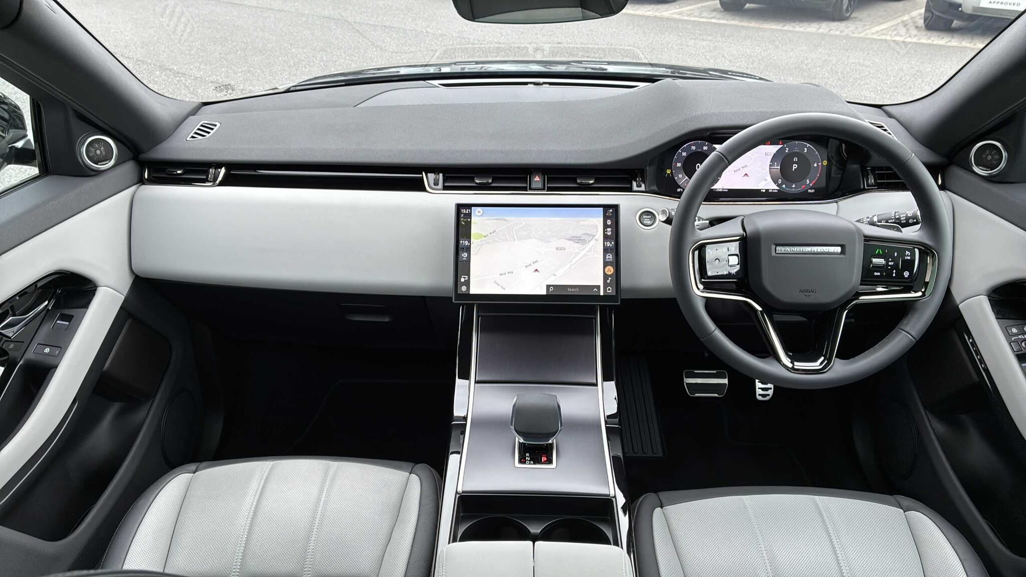 Land Rover Range Rover Evoque view 9