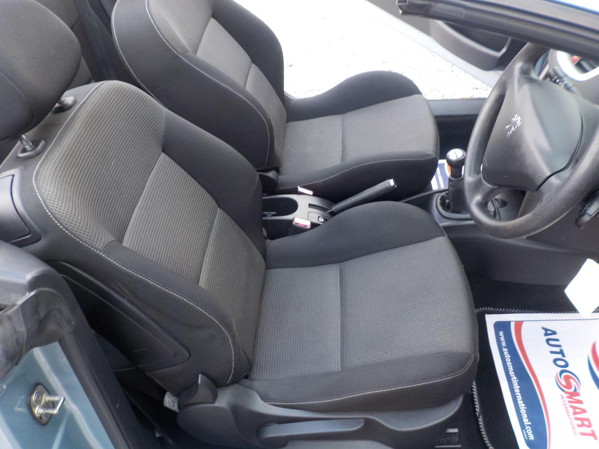 Peugeot 207 CC 1.6 VTi Sport Euro 5 2dr