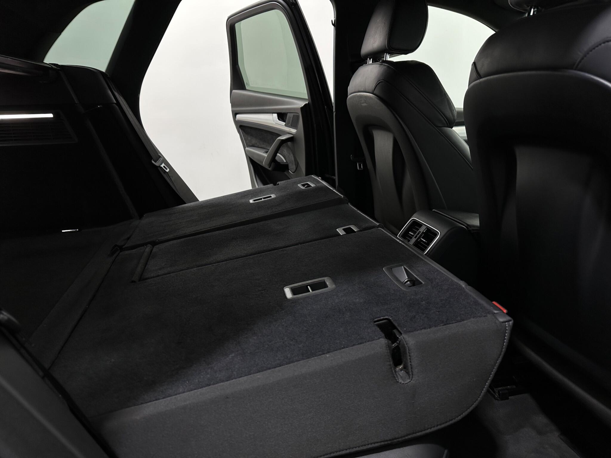 Audi Audi Q5 view 47