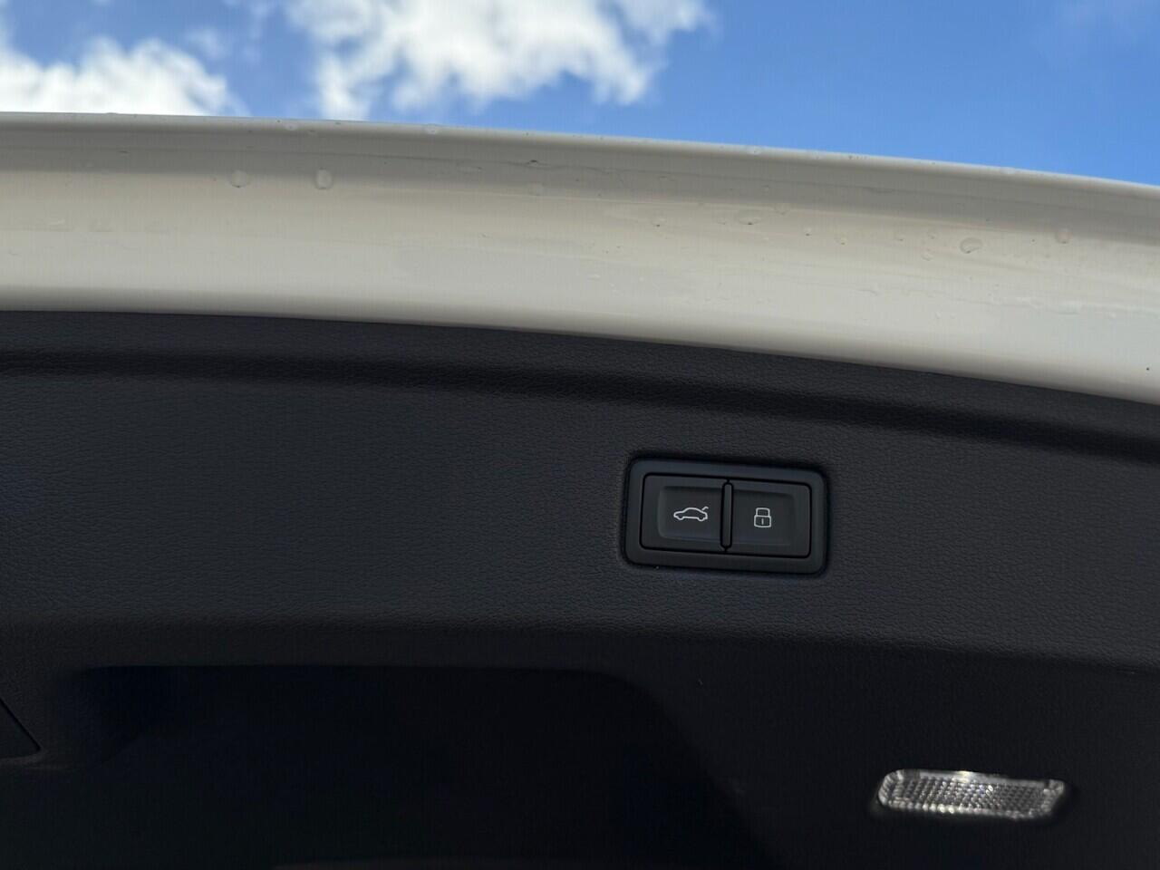 Audi A5 view 44