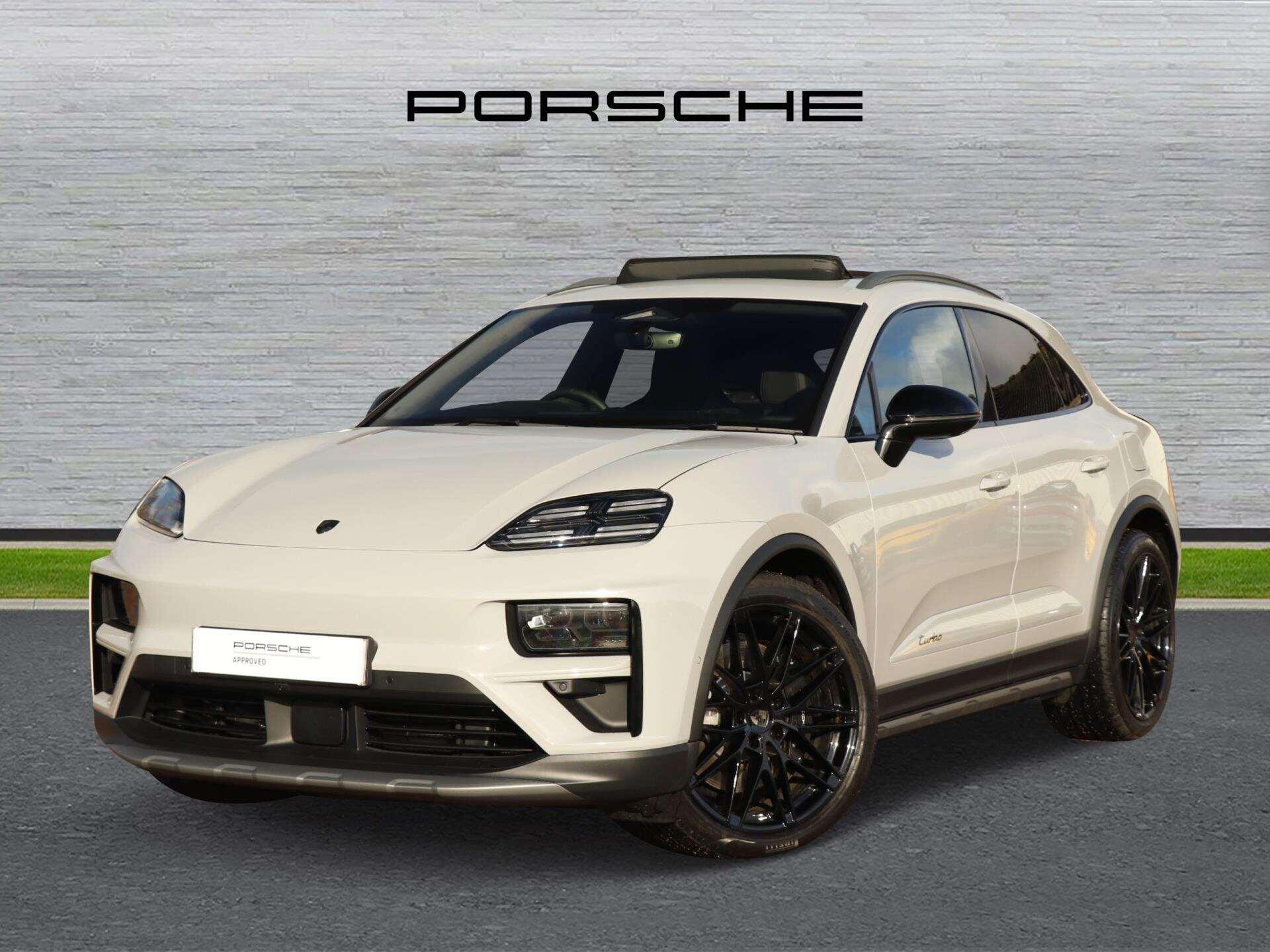 Porsche Macan view 7