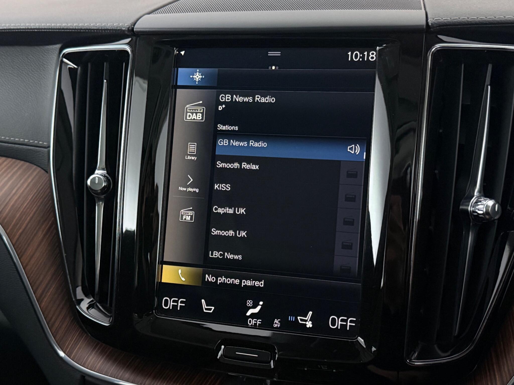 Volvo XC60 view 23