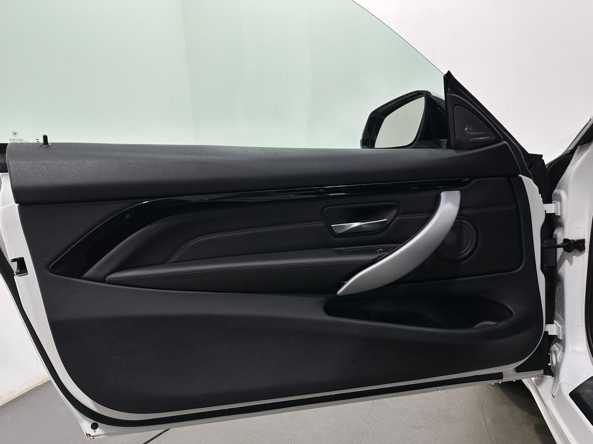 BMW 4 Series view 37