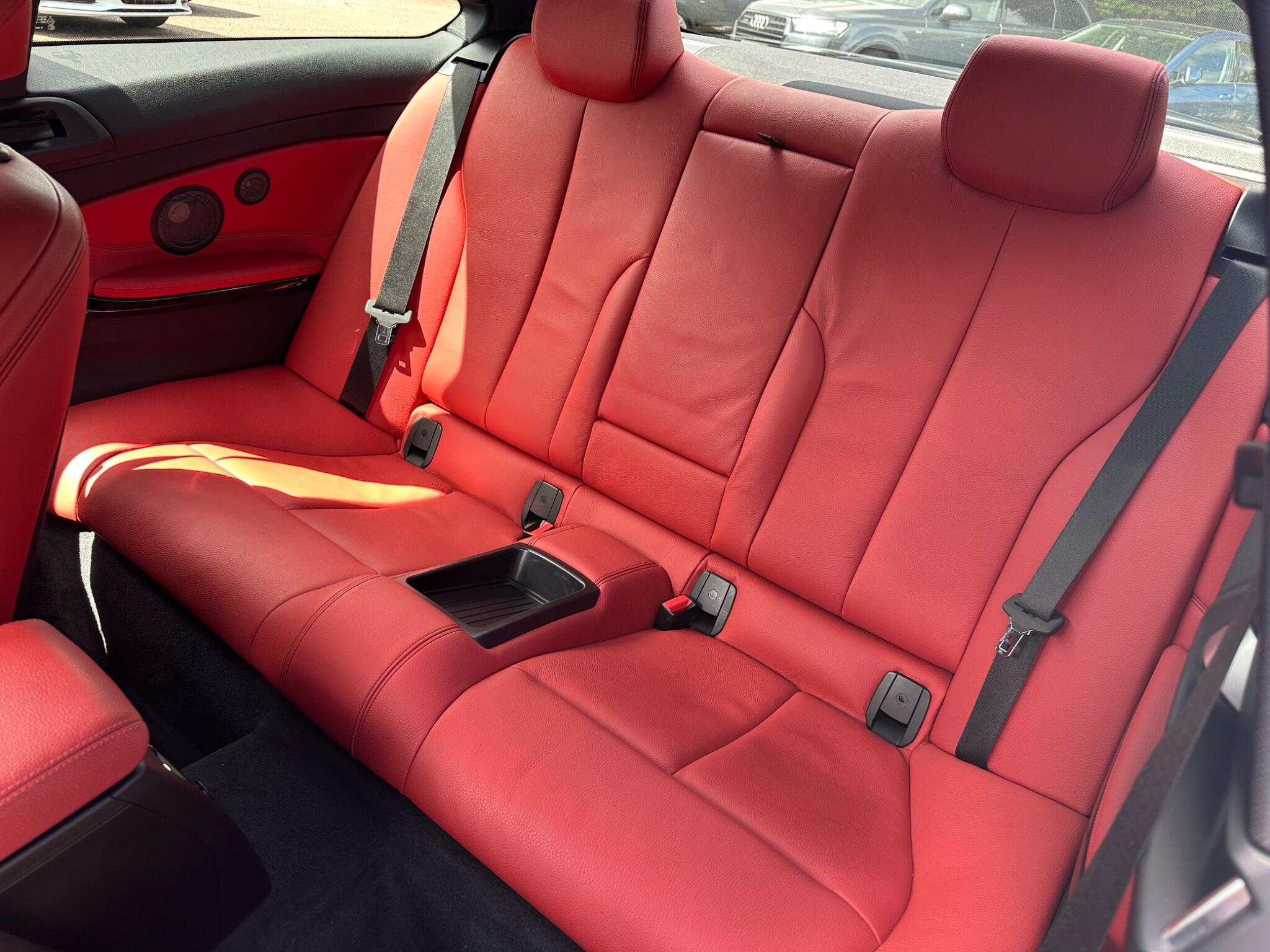 BMW 4 Series view 10