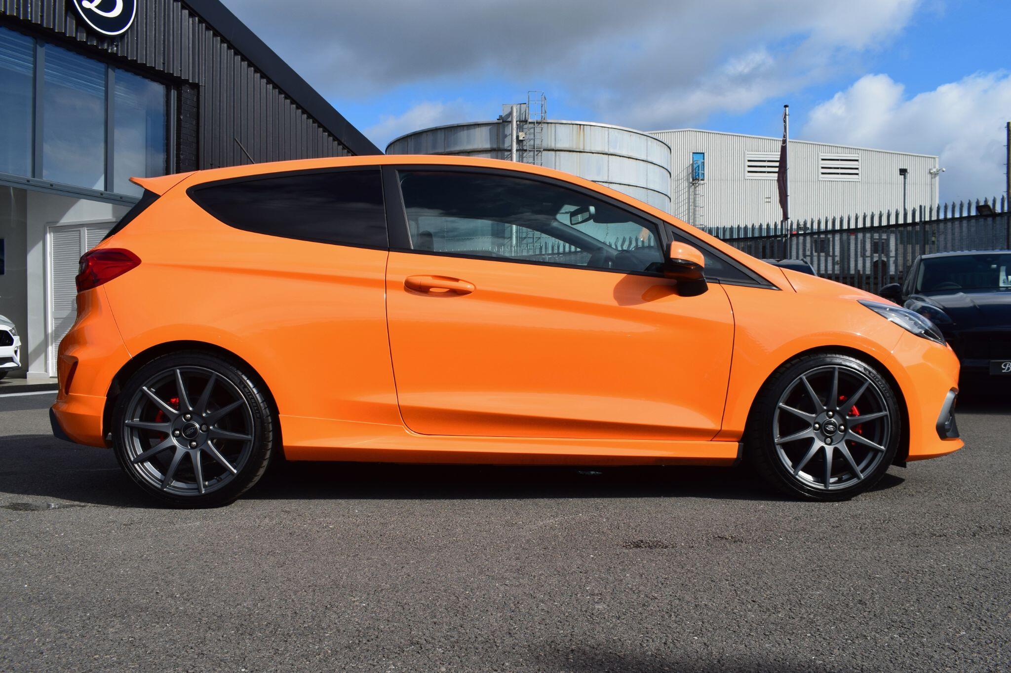 Ford Fiesta view 4