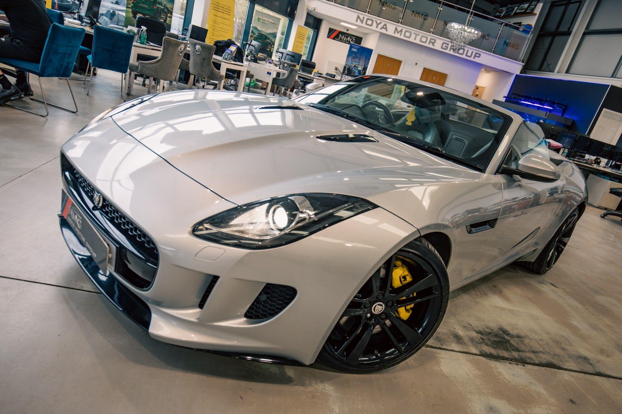 Jaguar F-Type view 5