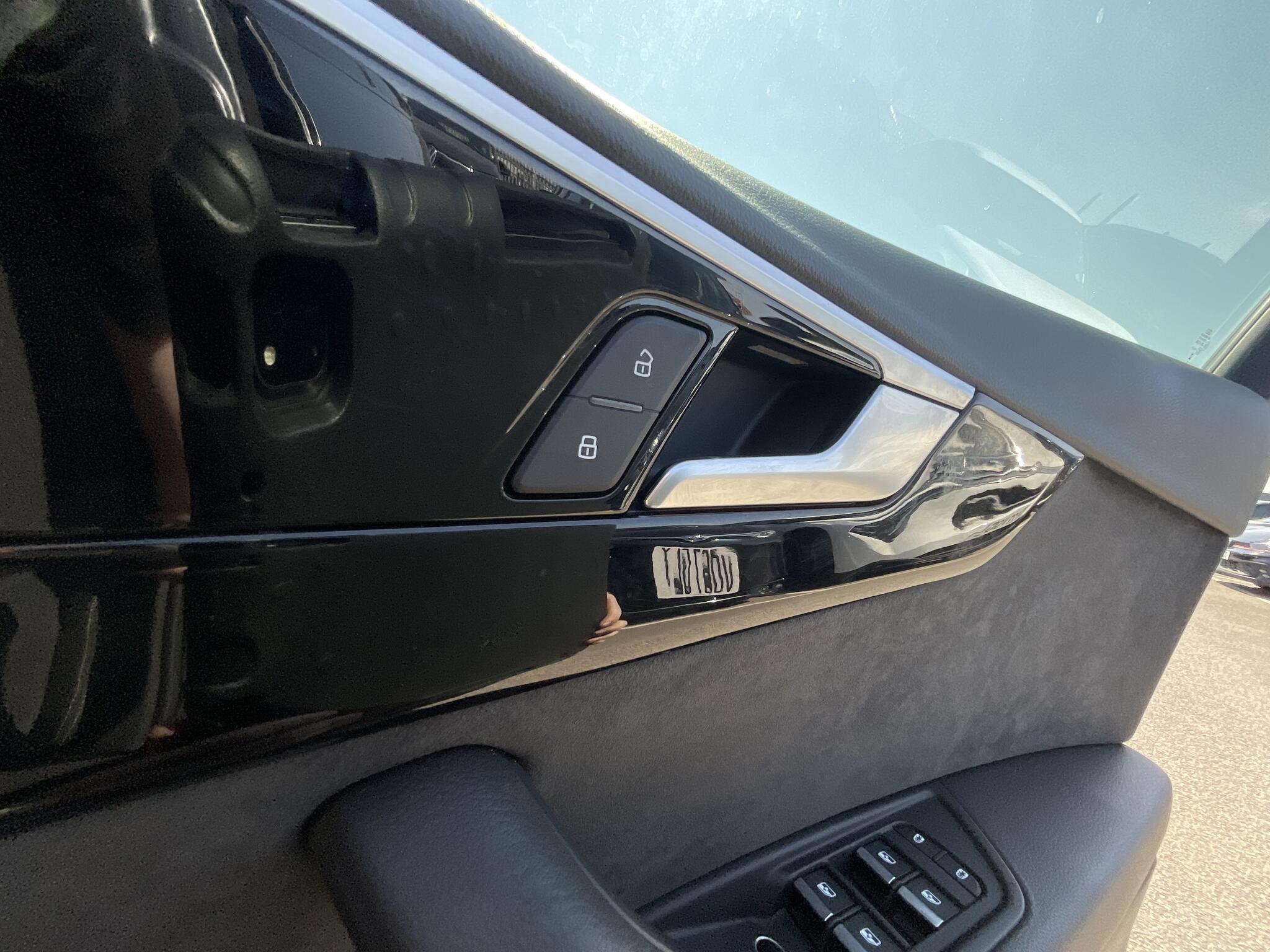 Audi A4 Avant view 32