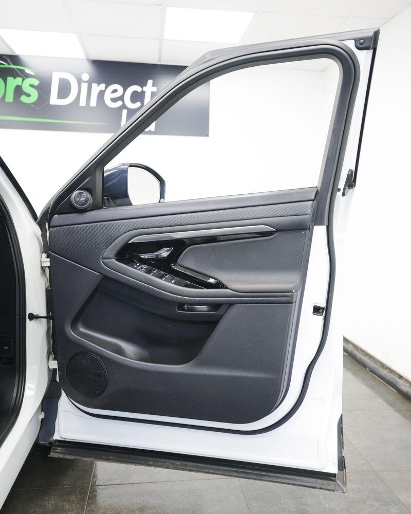 Land Rover Range Rover Evoque view 16