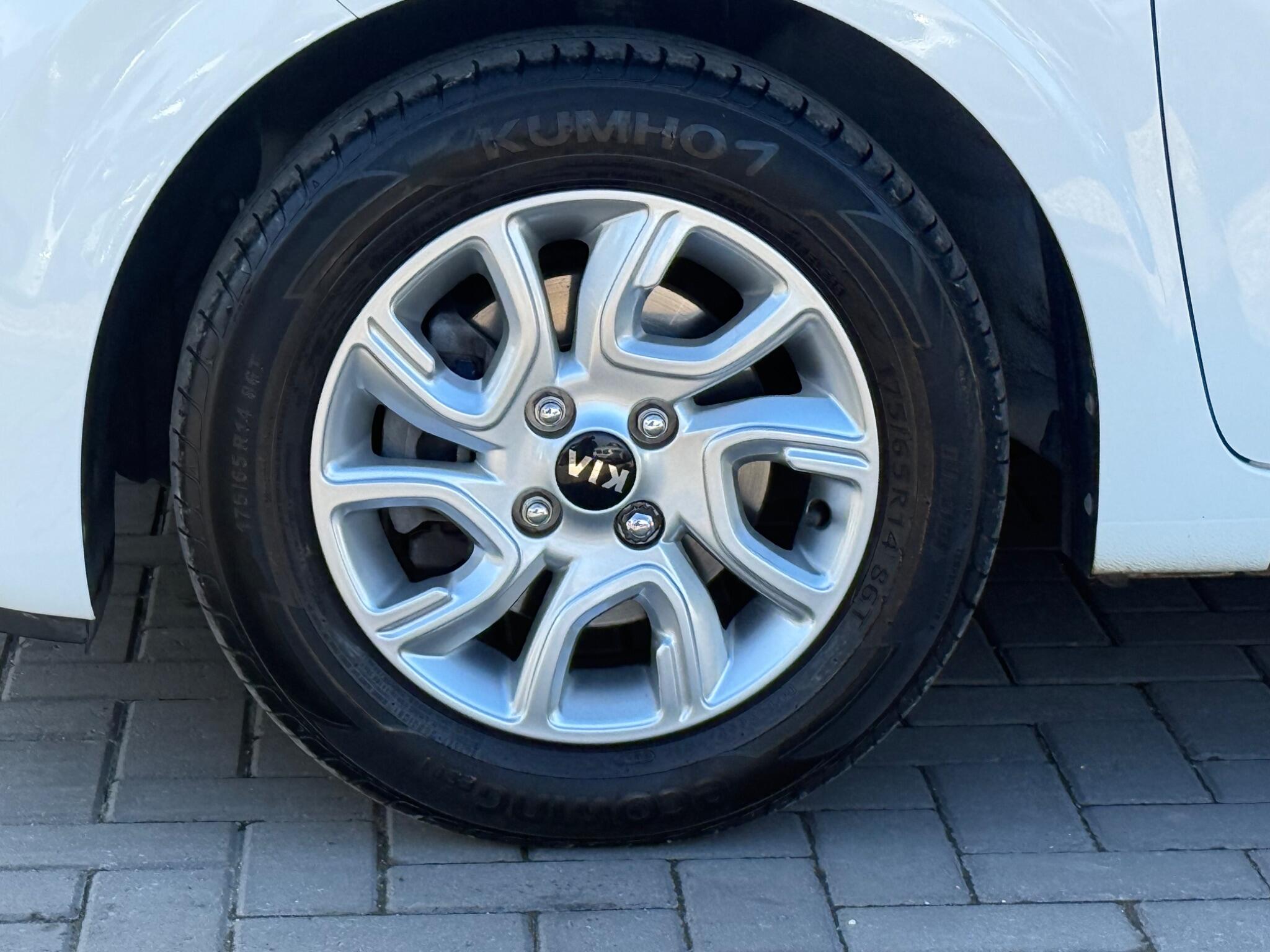 Kia Picanto view 15