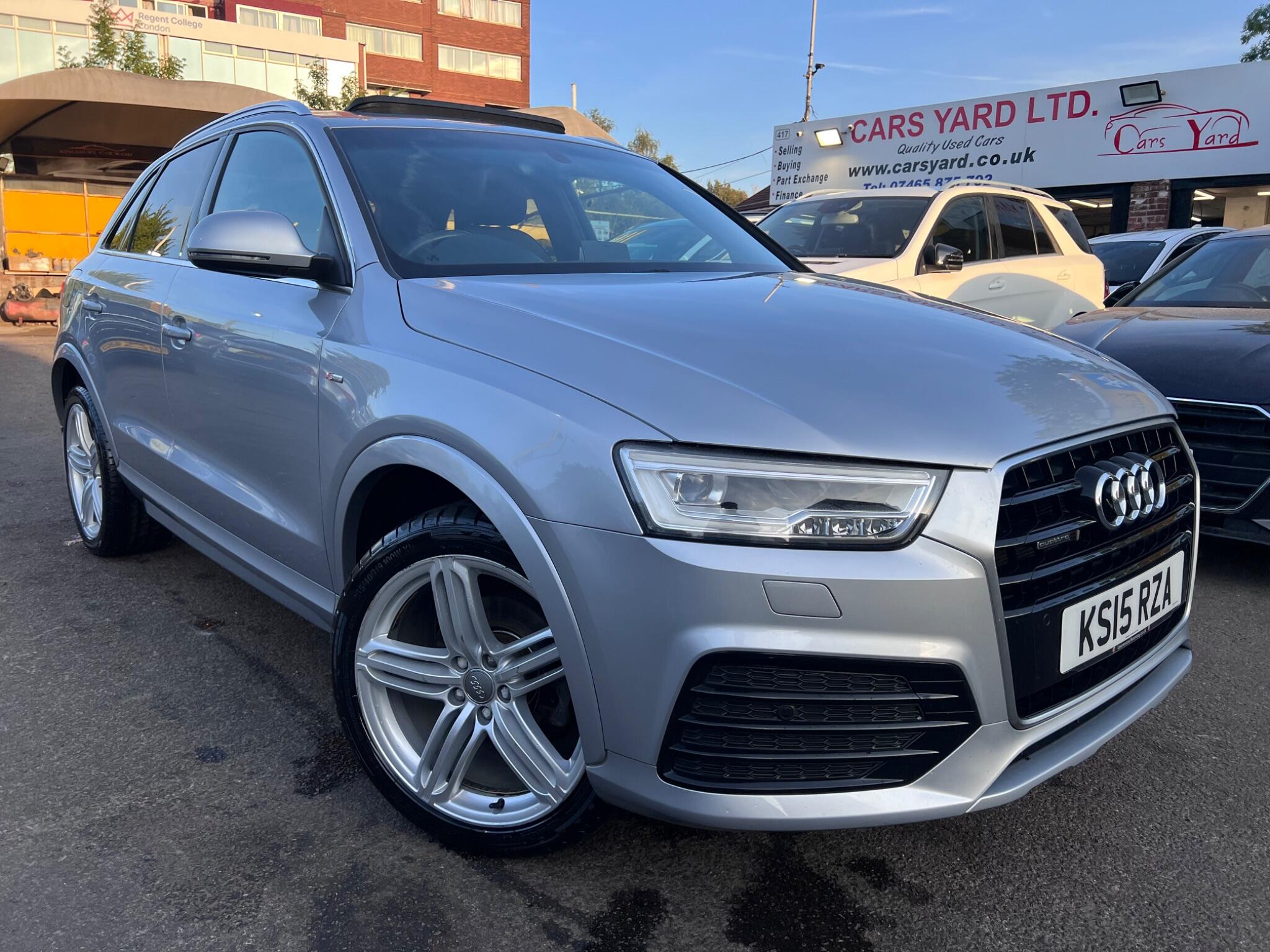 Audi Q3 view 4