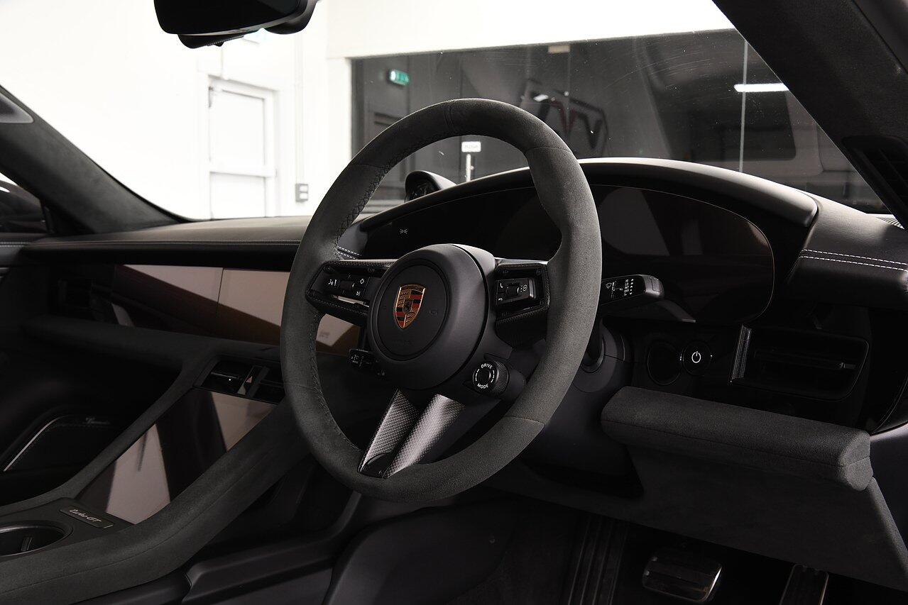 Porsche Taycan view 5