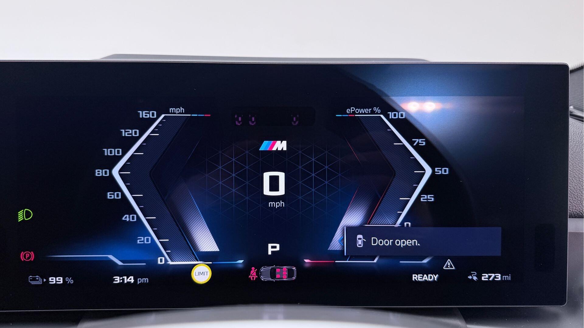 BMW i4 view 9