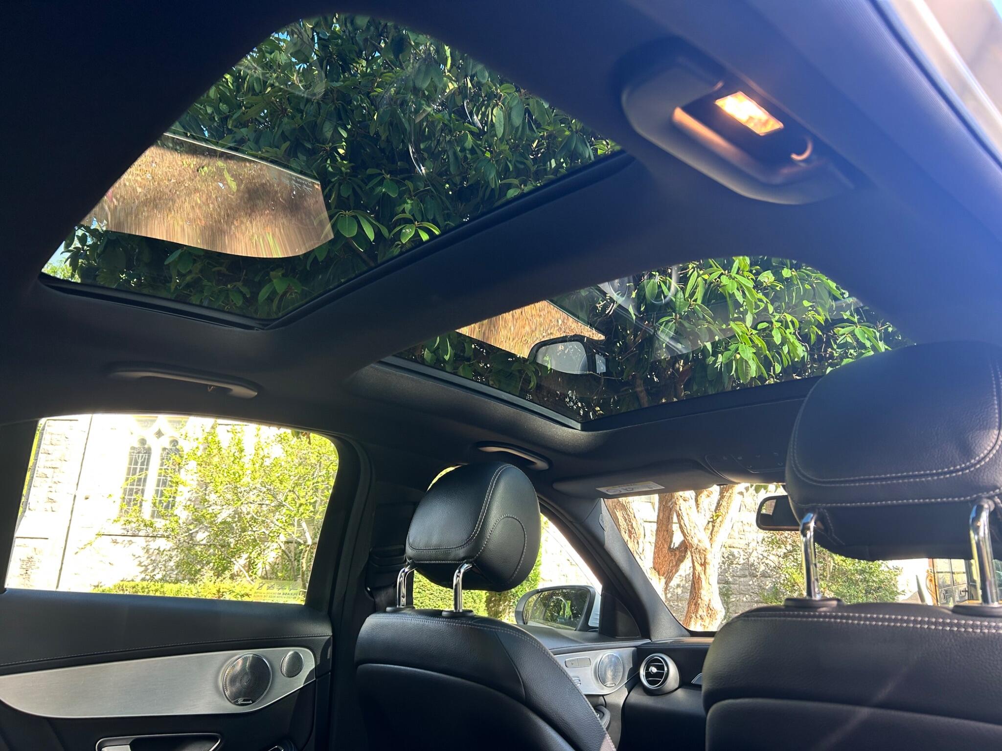 Mercedes-Benz C-Class view 4