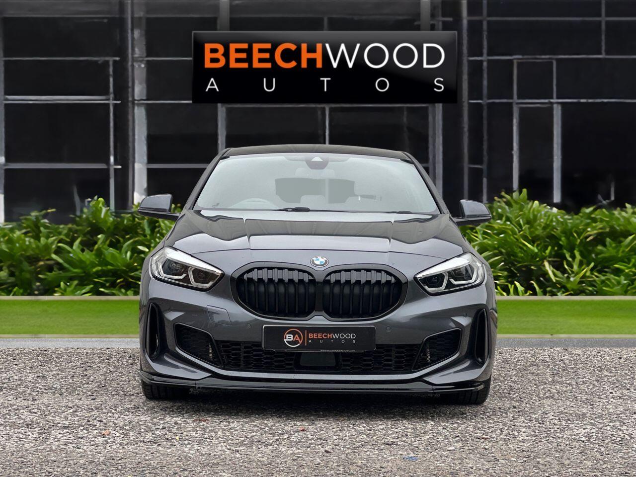 BMW 1 Series view 3