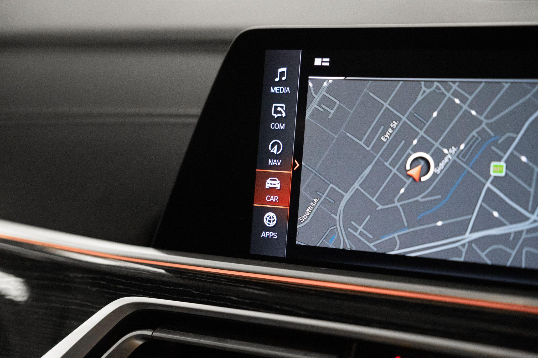 BMW X7 view 36