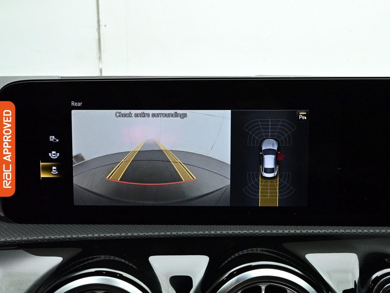 Mercedes-Benz Cla view 16