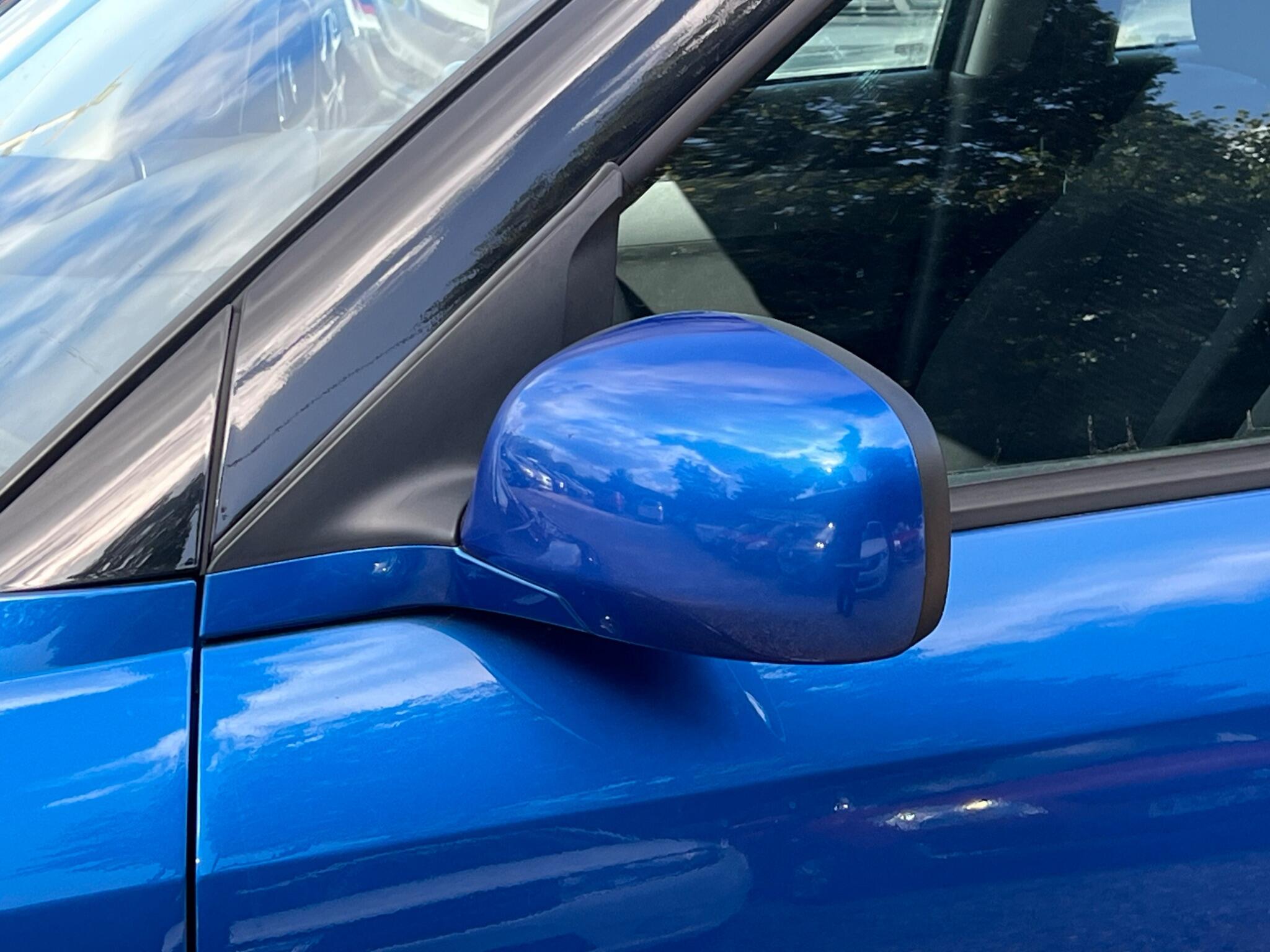 Suzuki Swift view 16