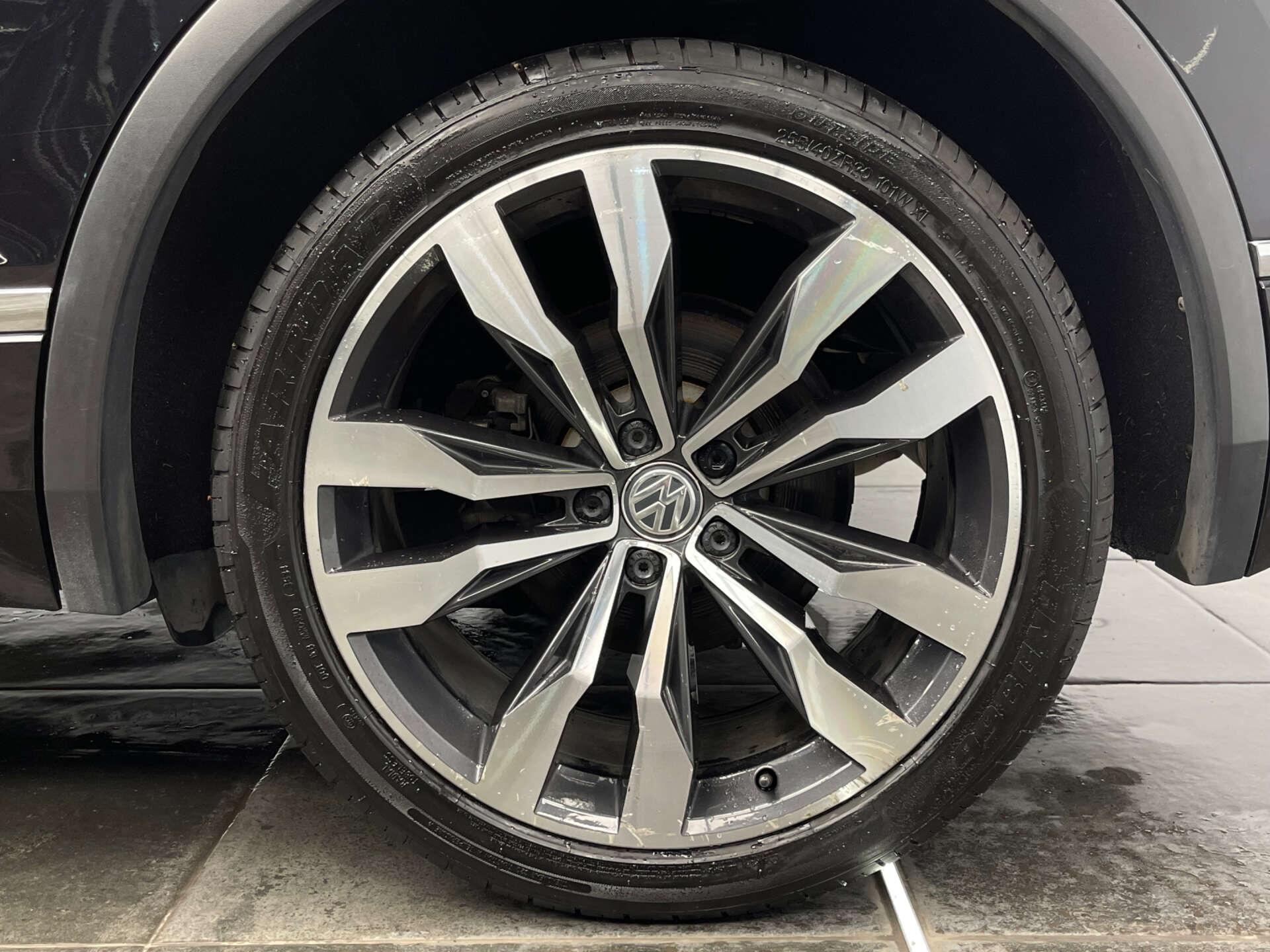 Volkswagen Tiguan view 33