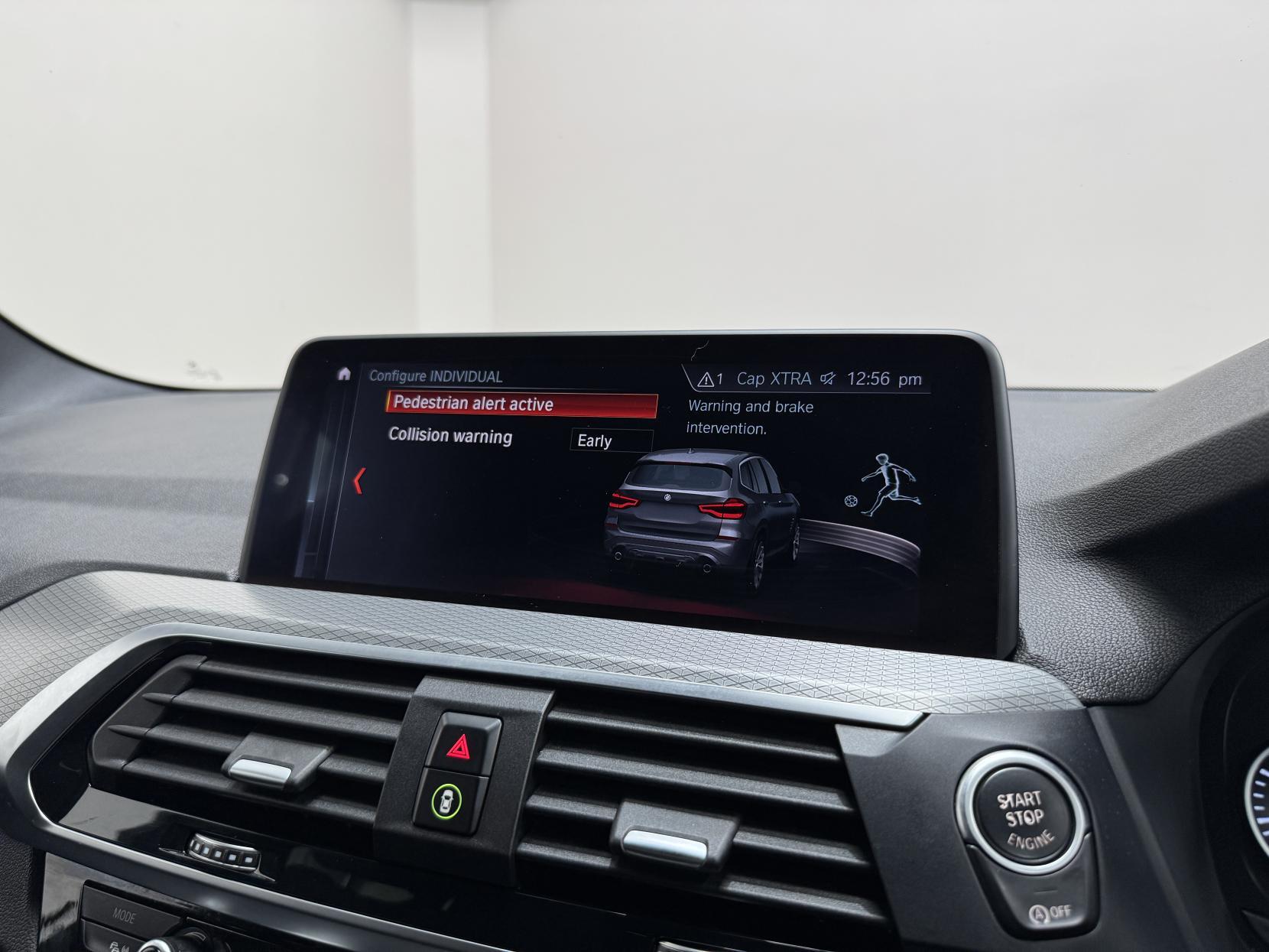 BMW X3 view 25