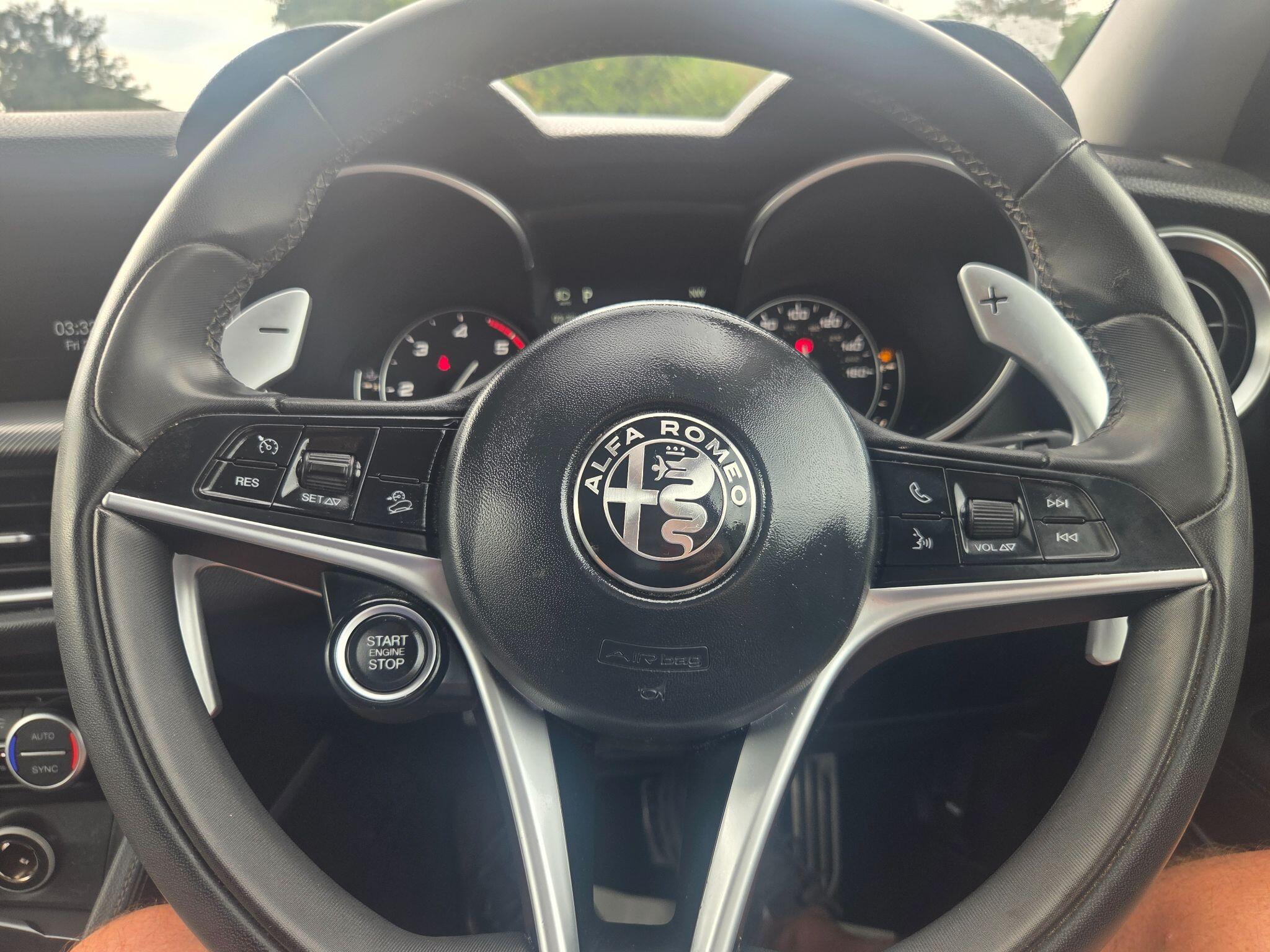 Alfa Romeo Stelvio view 36