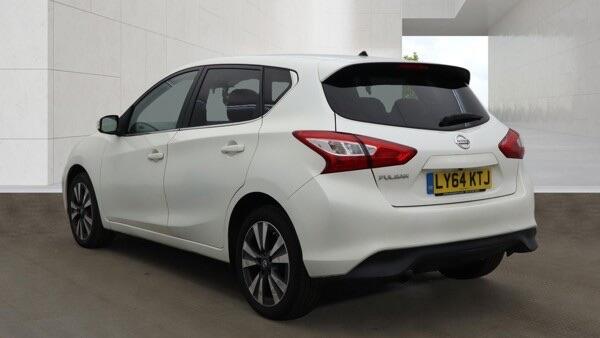 Nissan Pulsar view 4
