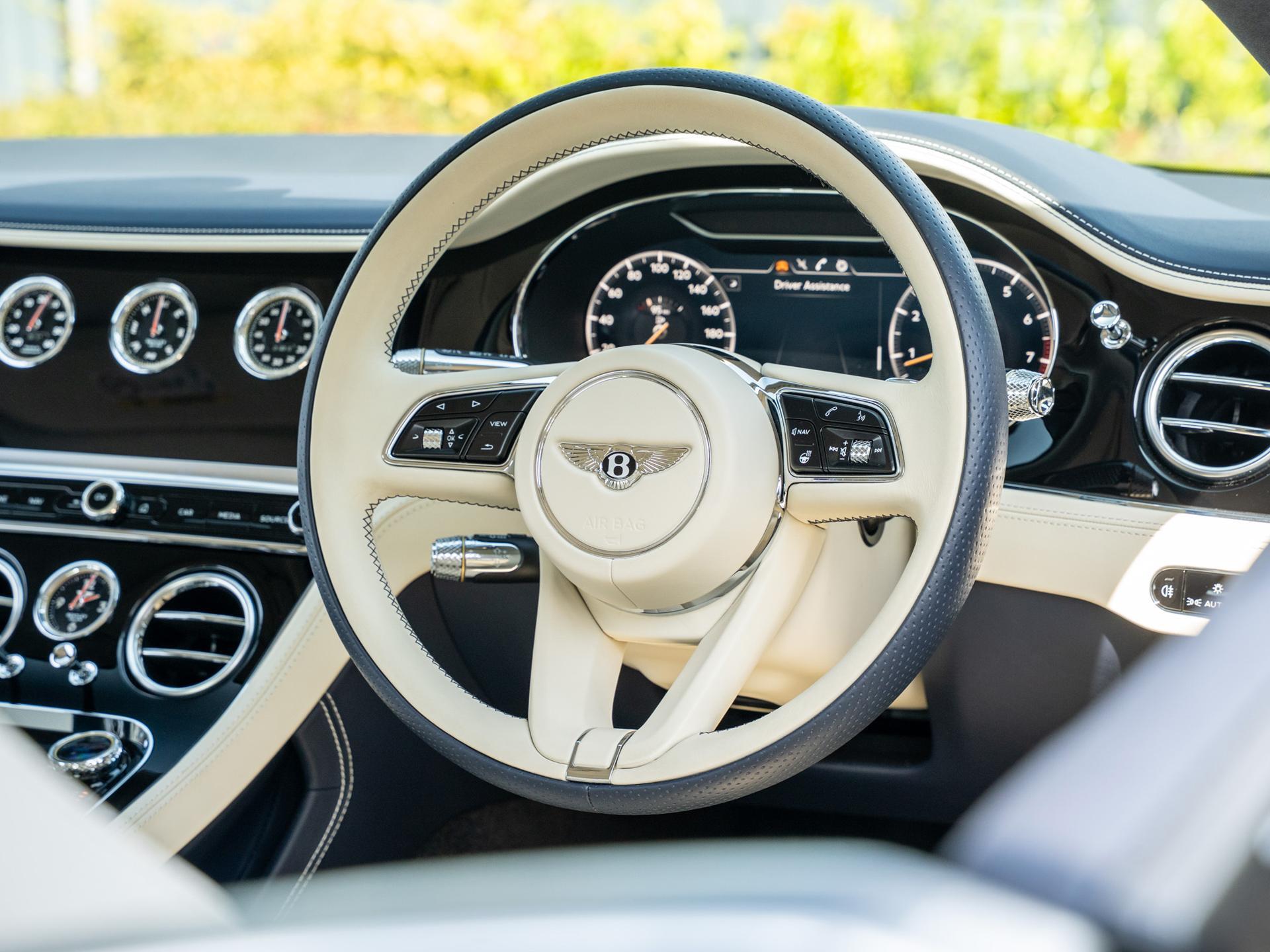 Bentley Continental view 16