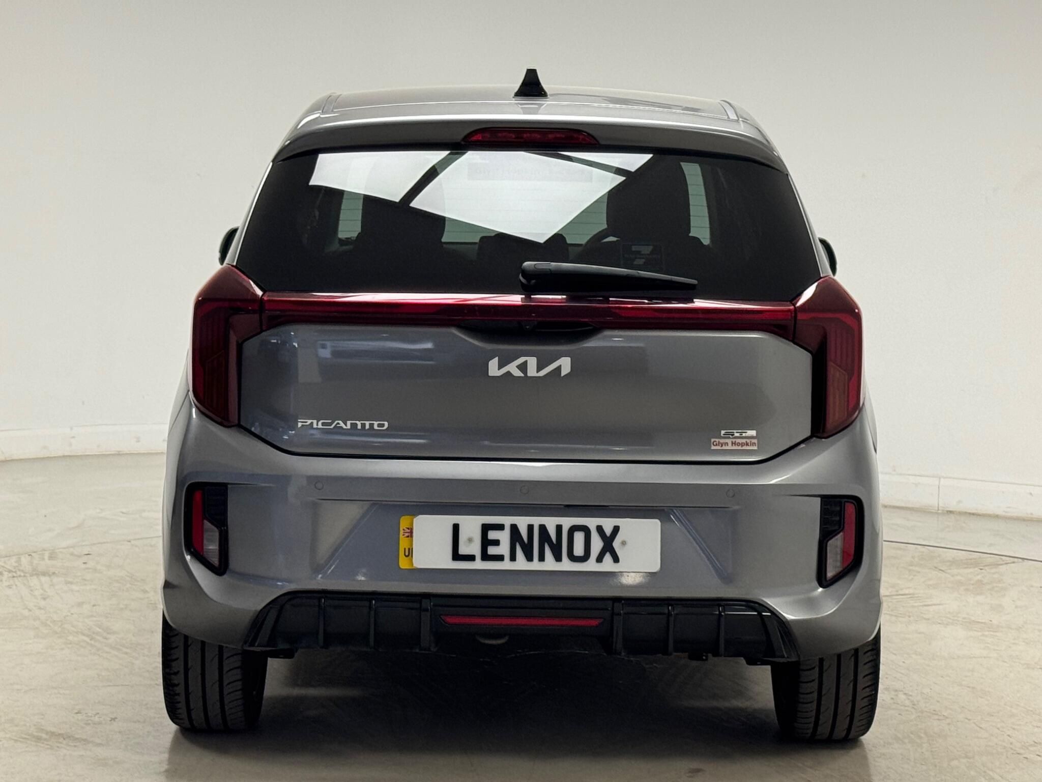 Kia Picanto view 5