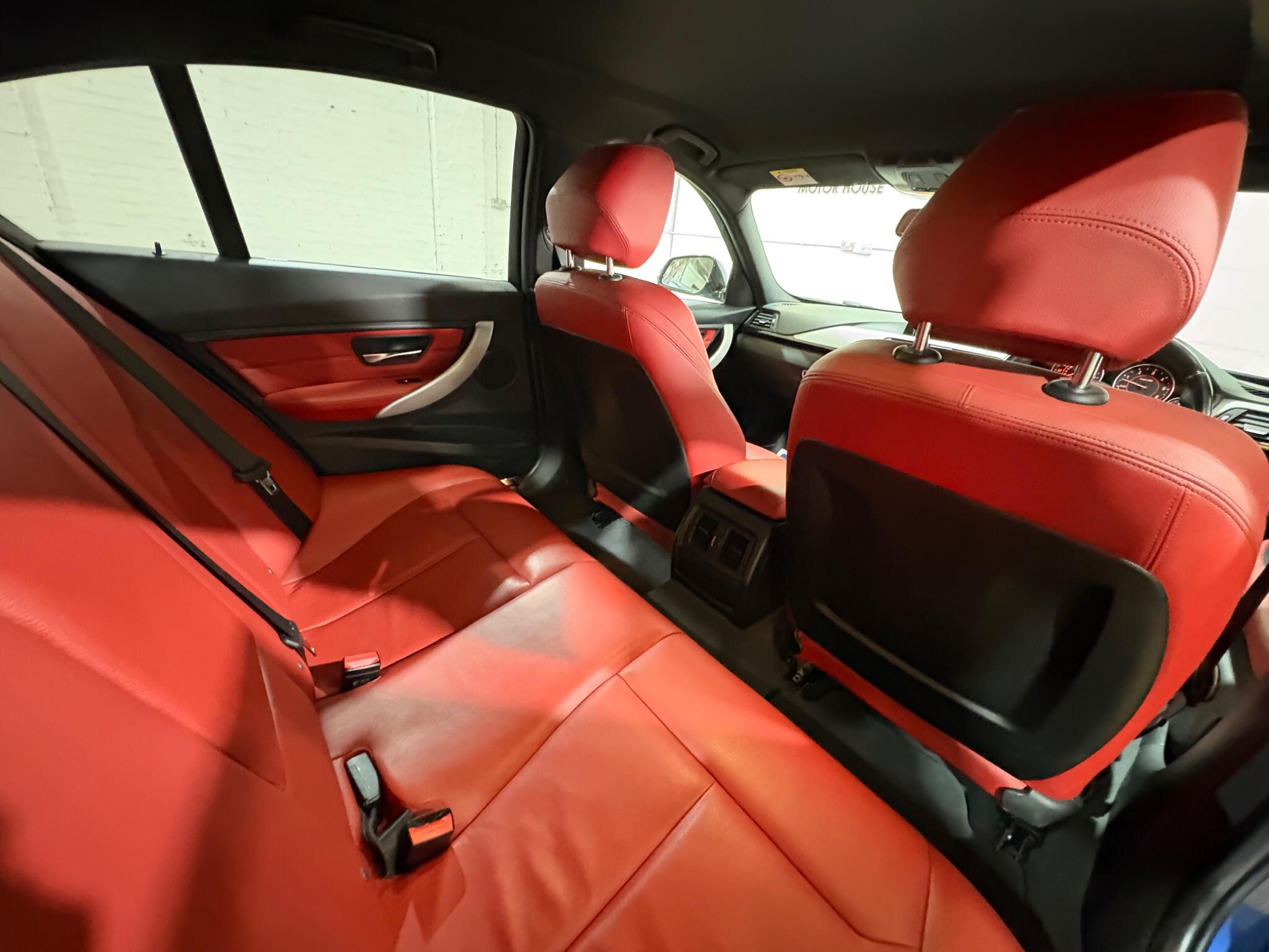 BMW 3 Series view 48