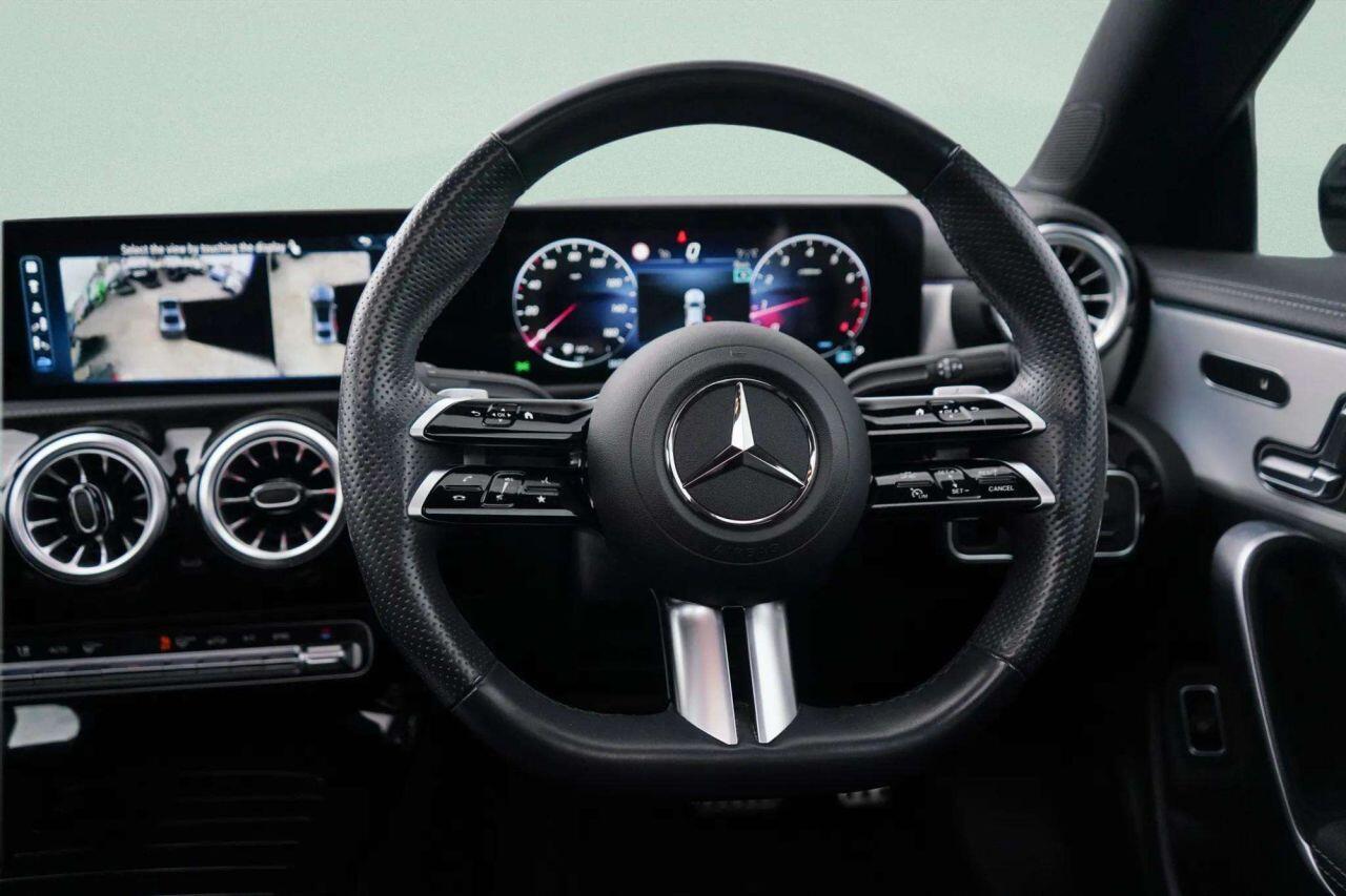 Mercedes-Benz Cla view 24