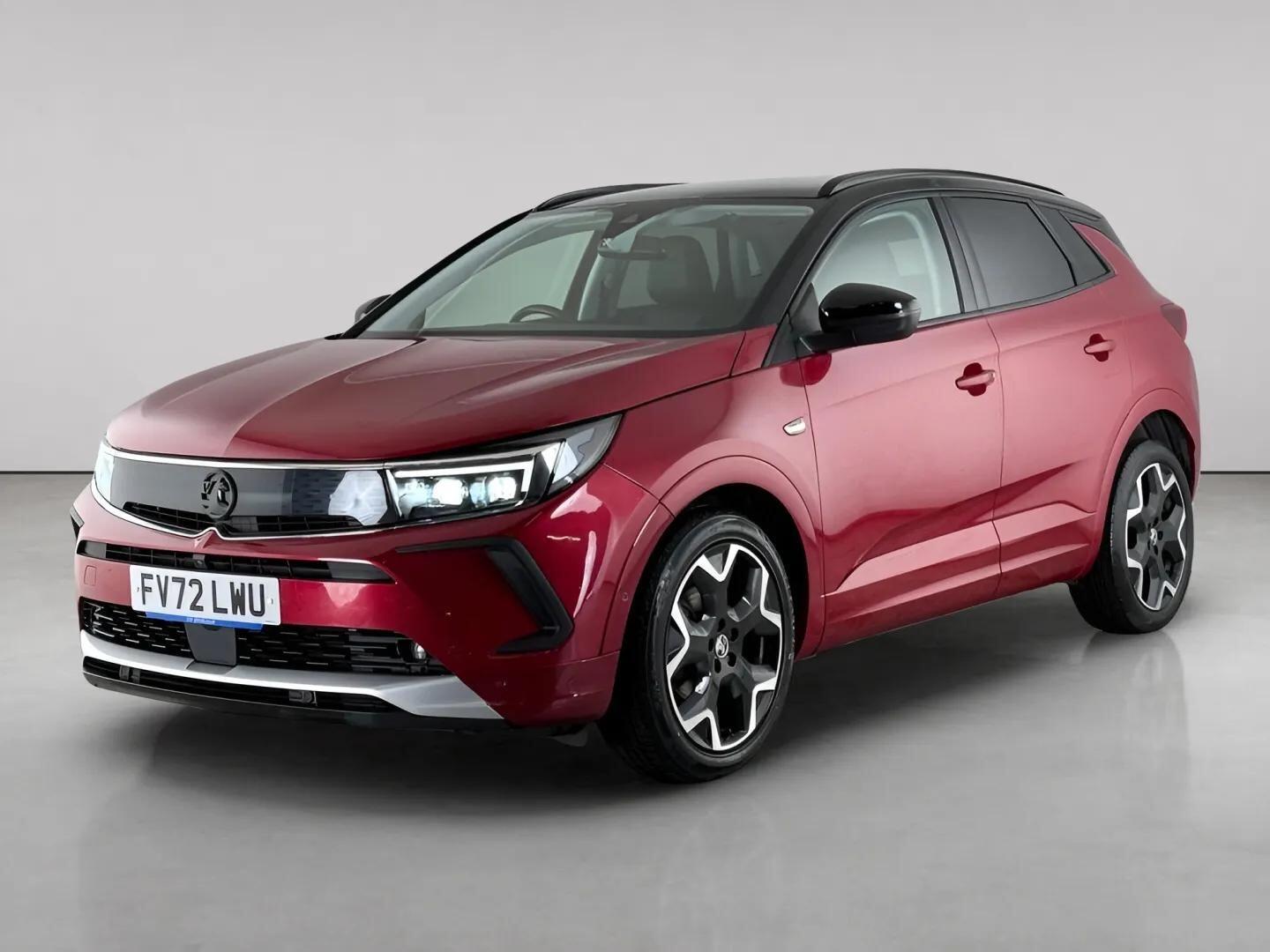 Vauxhall Grandland view 2