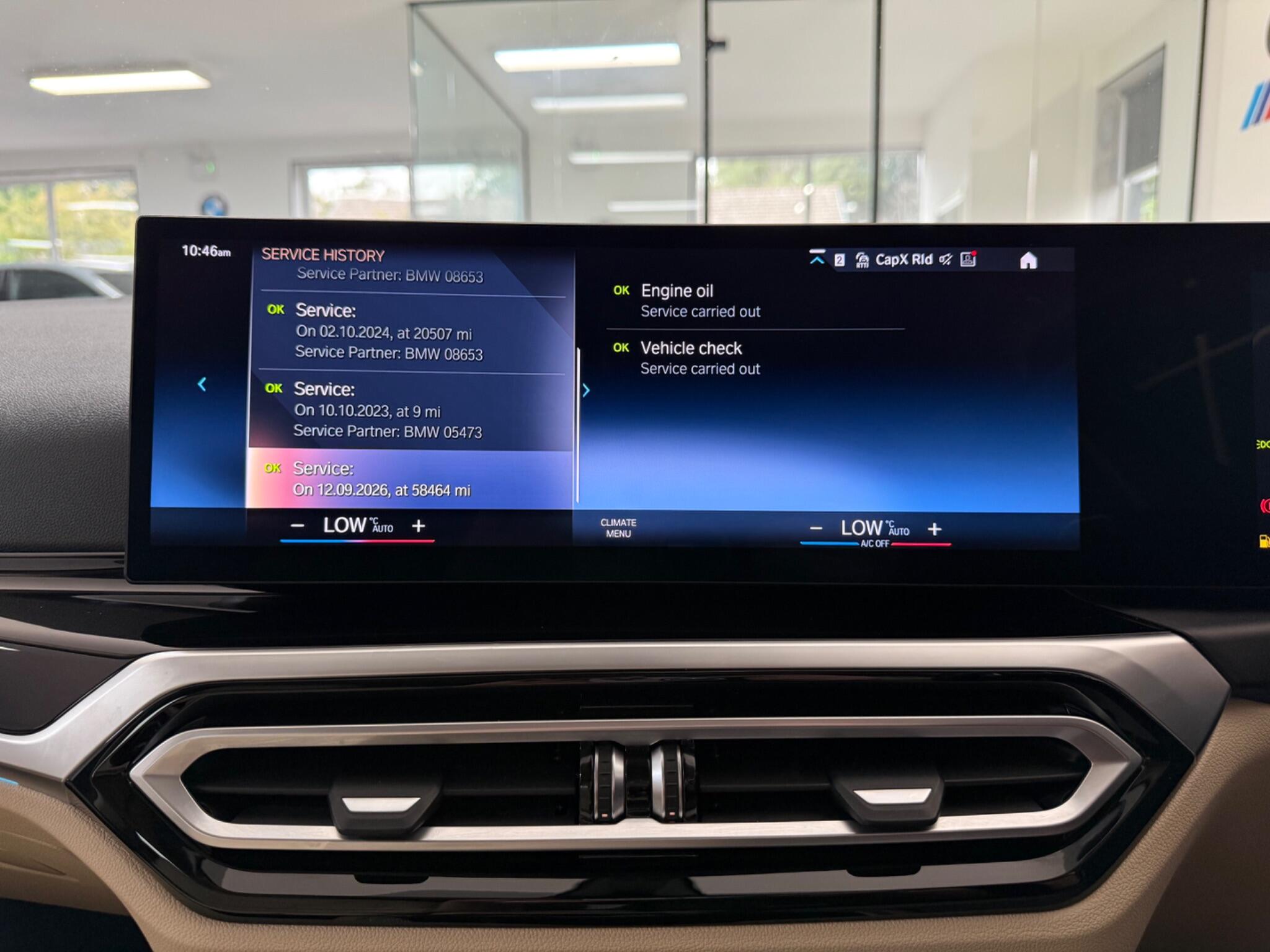 BMW 3 Series view 9