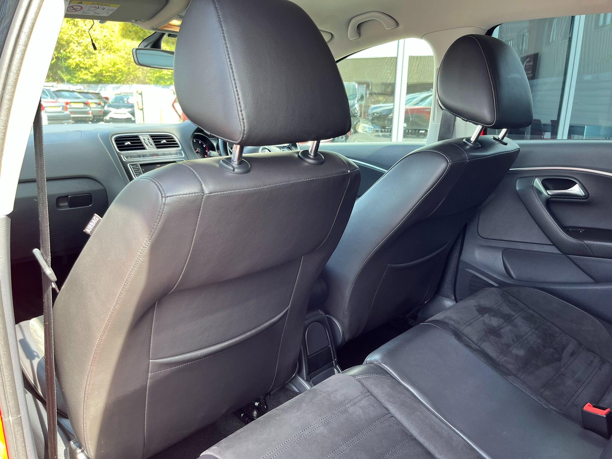 Volkswagen Polo view 32