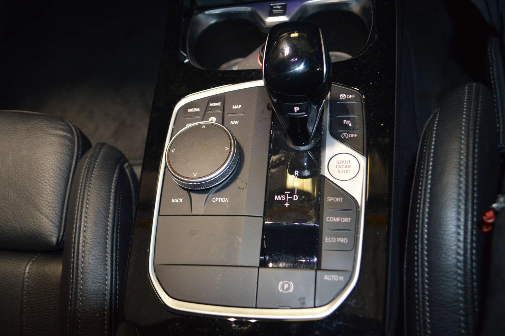 BMW 2 Series view 25