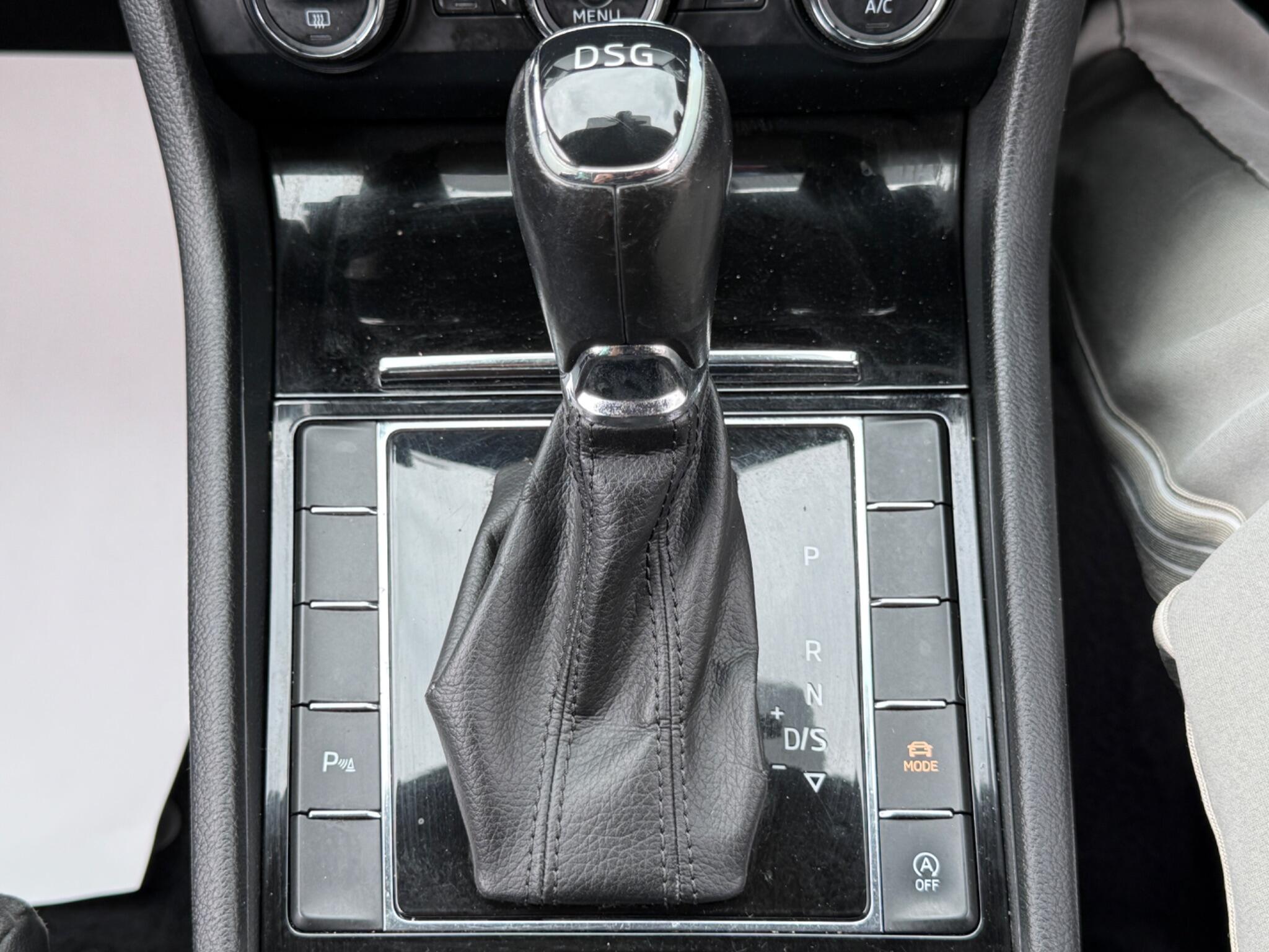 Skoda Superb - Image 55